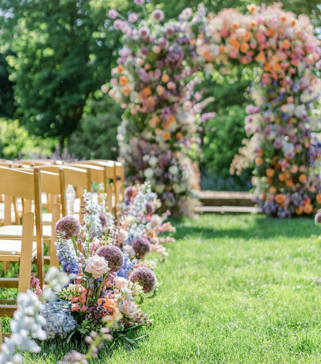 Caree : 2023 New Wedding Party Background Floral Arch Decoration include Frame Rose Morning