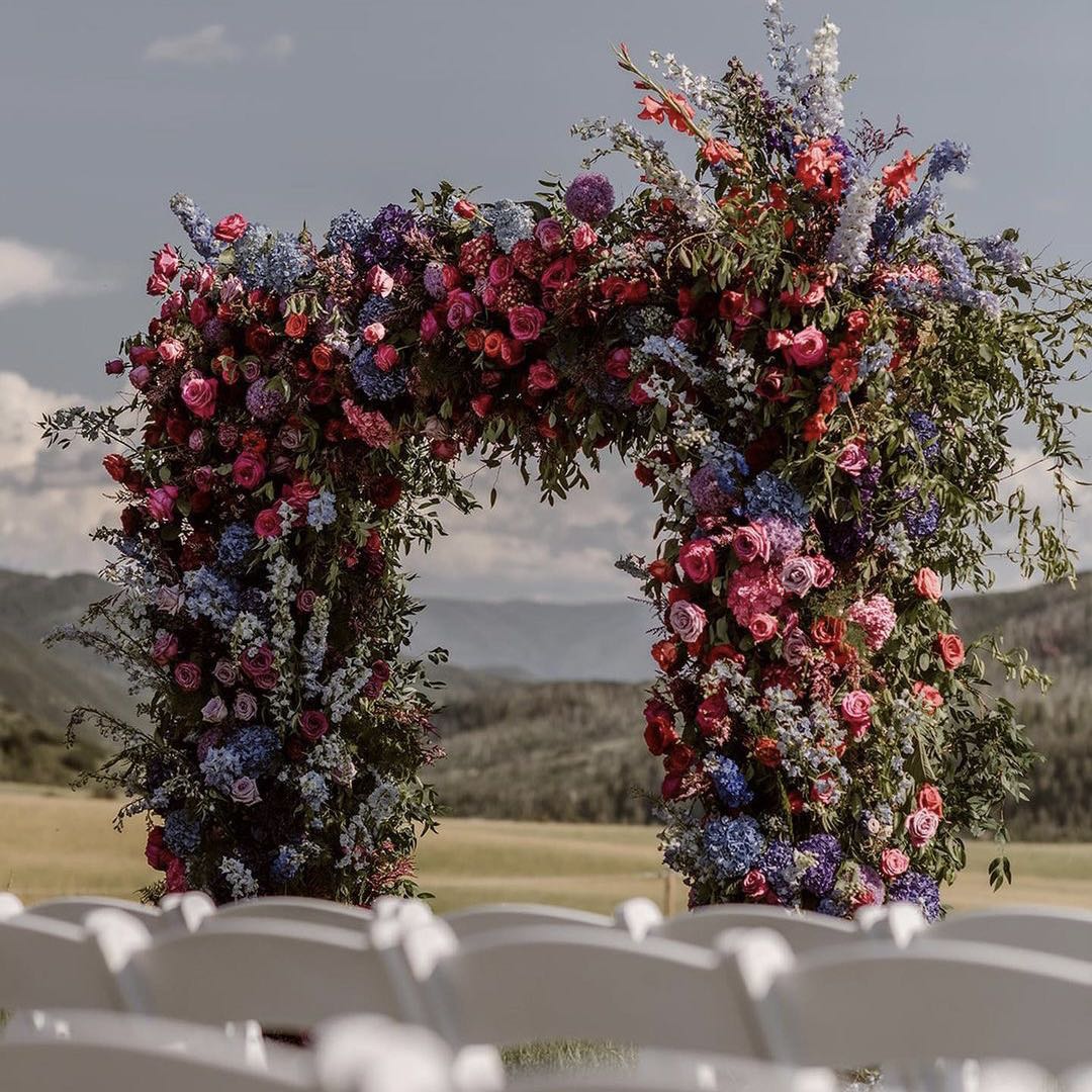 Miriam : Wedding Party Background Floral Arch Decoration Rose Morning