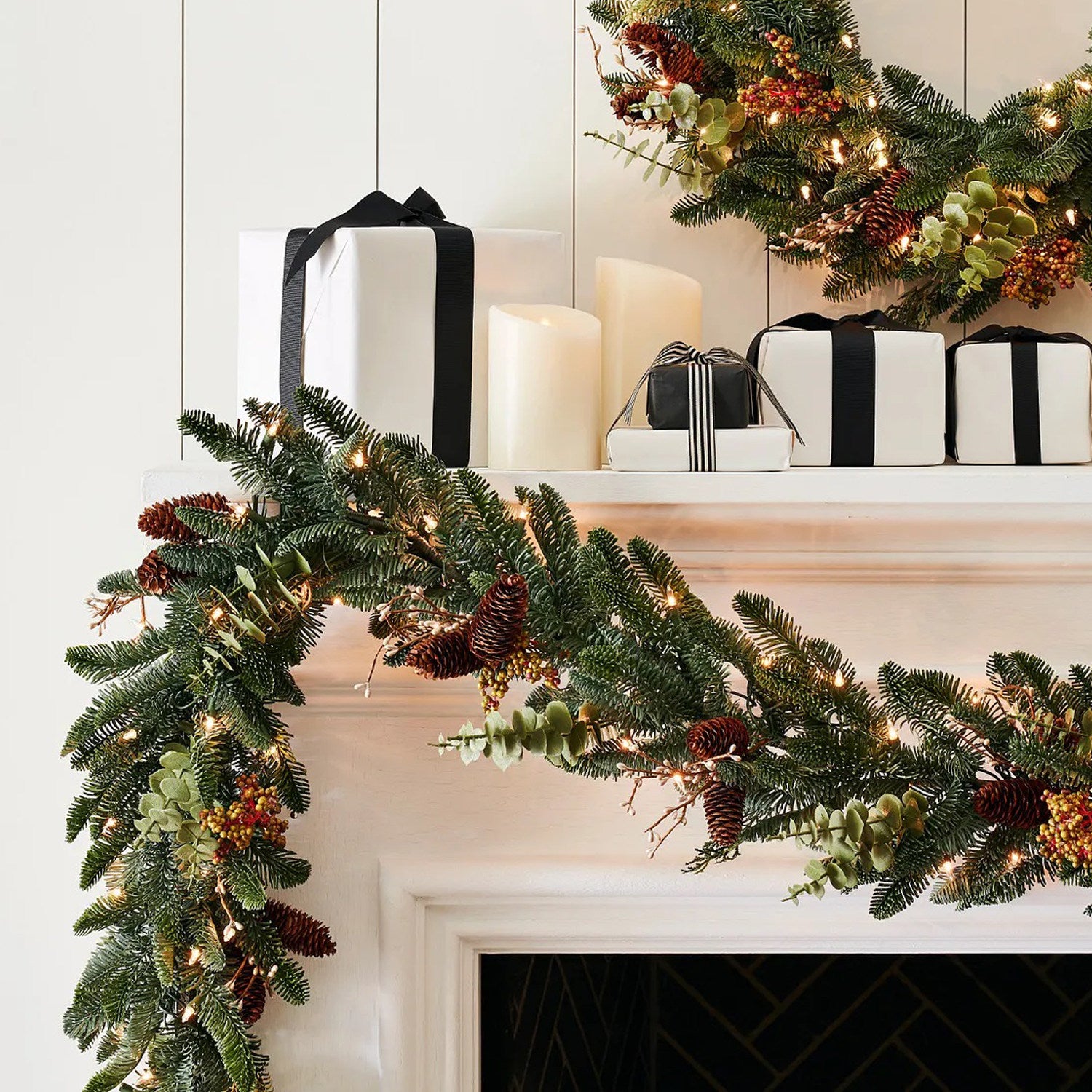 71 Inches Classic Evergreen Christmas Garland for Mantel with Pine Cones & Lights