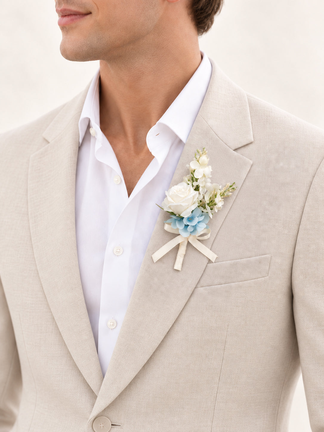 2.8" Elegant Spray Roses & Salvia Groomsmen&
