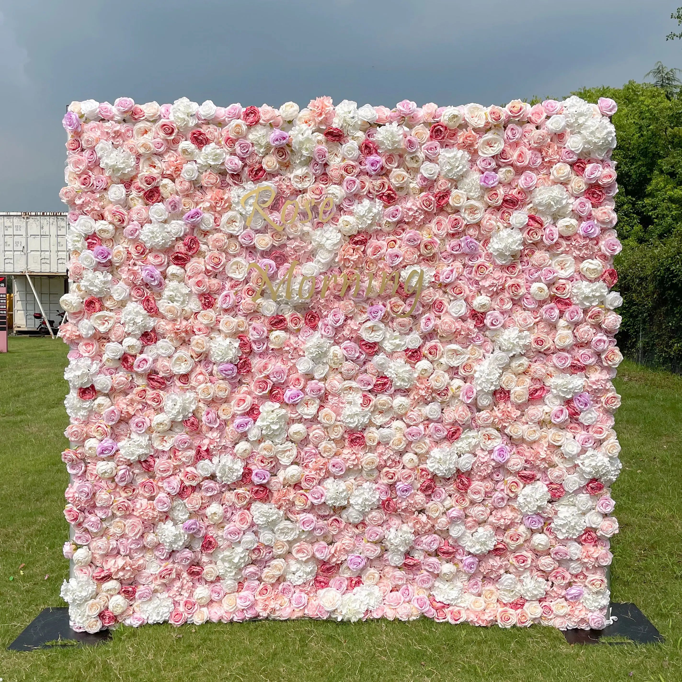 Allan:5D Fabric Artificial rolling up curtain flower wall