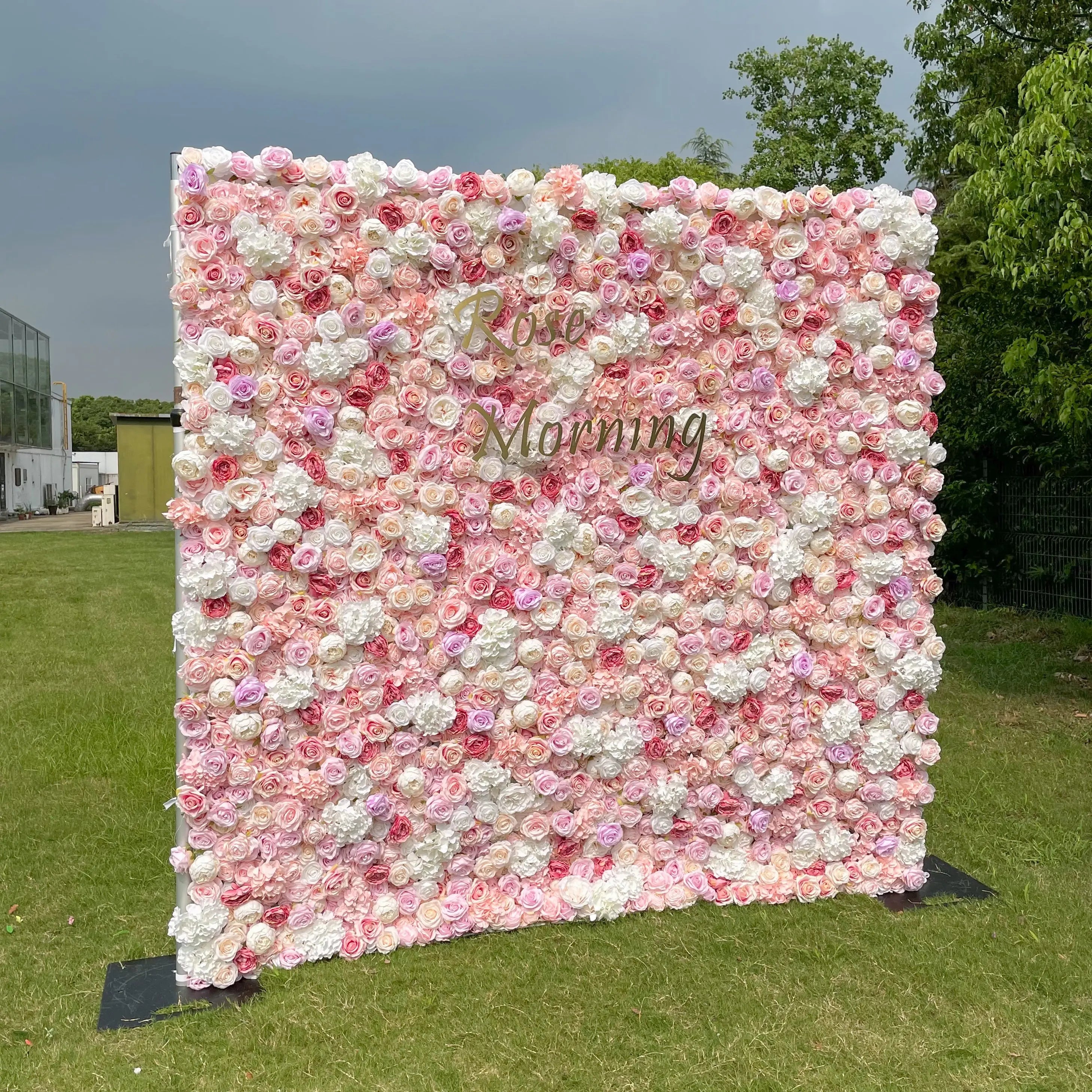 Allan:5D Fabric Artificial rolling up curtain flower wall