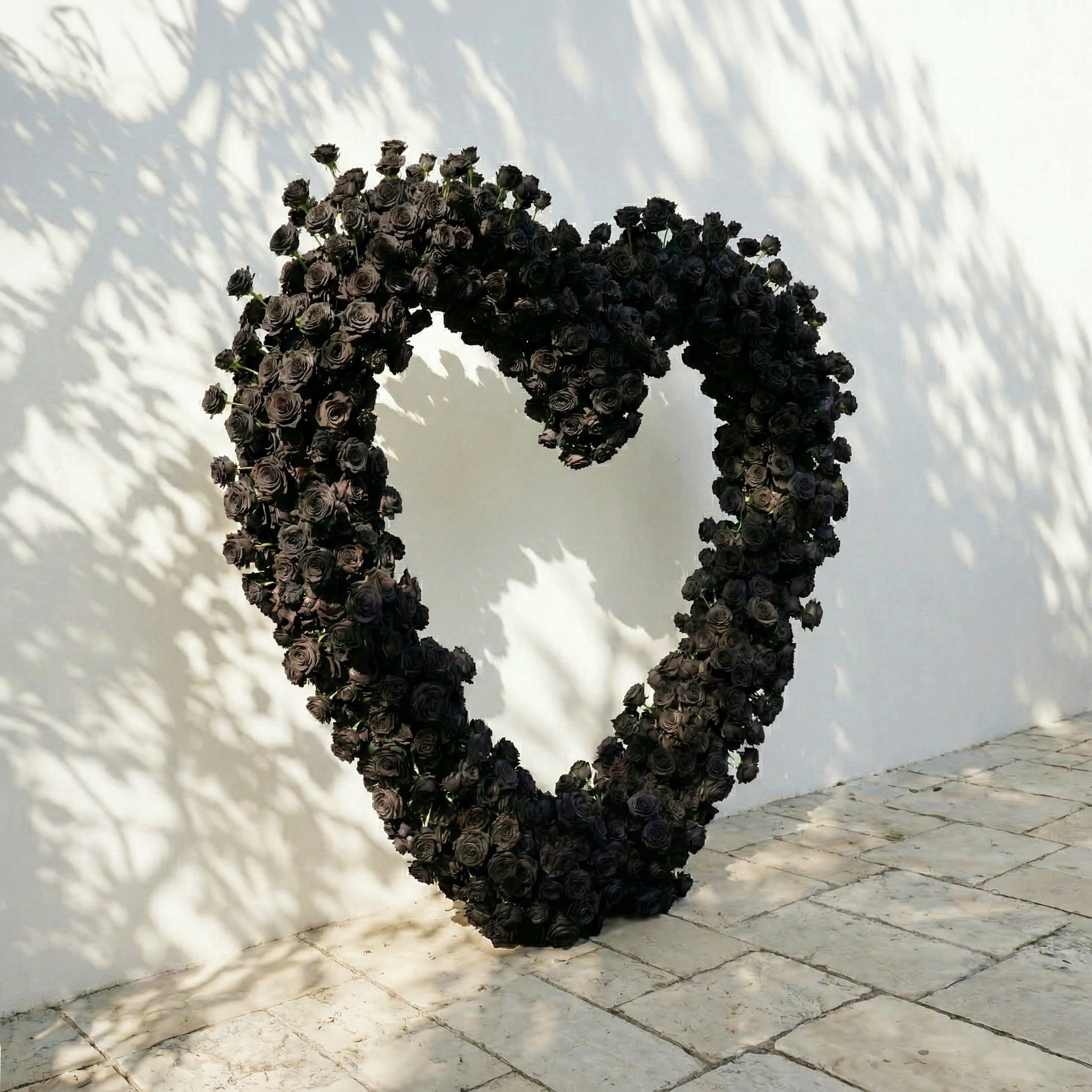 Avenya: Midnight Black Flower Heart Arch Decroation for Luxury Events & Parties