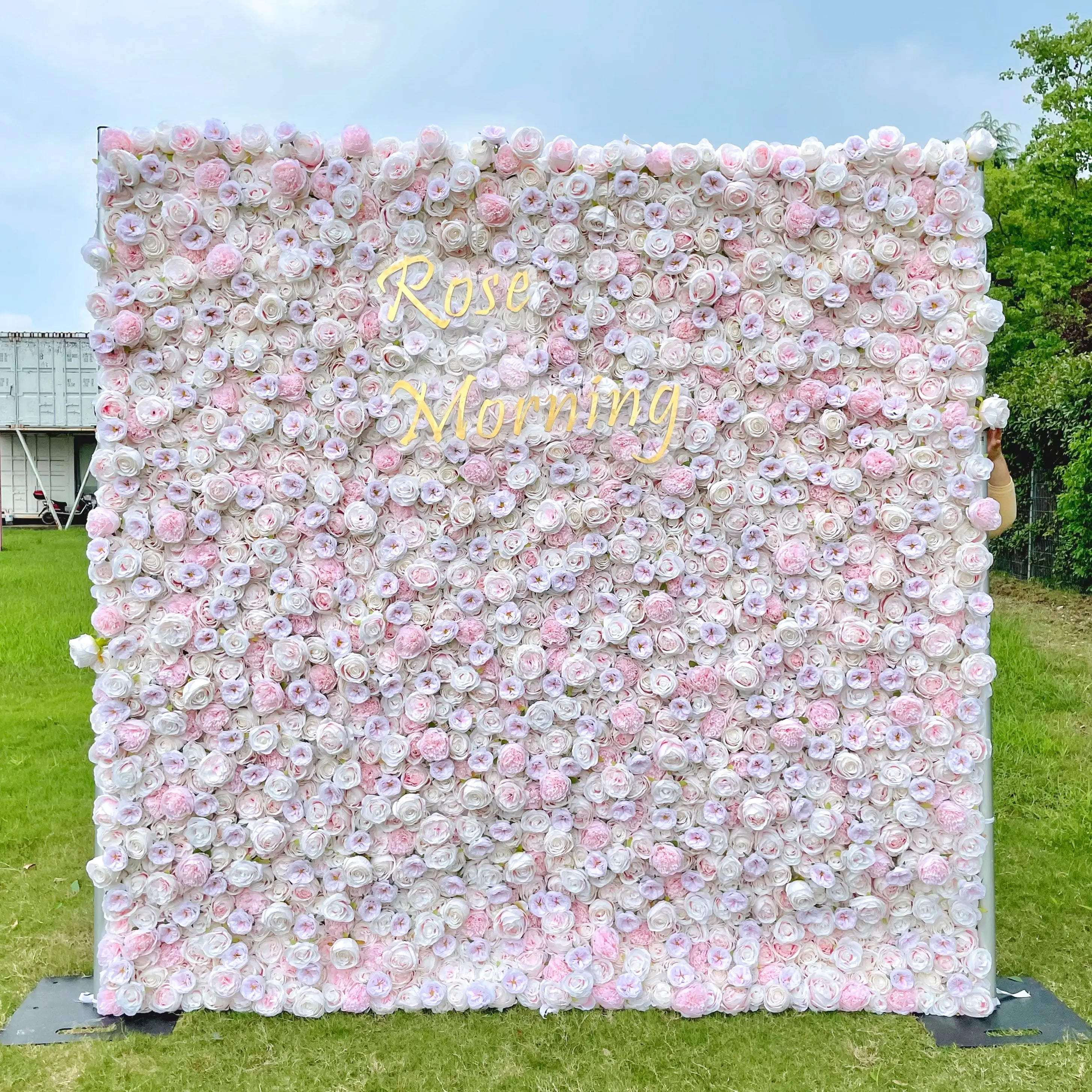 Baby:4D Fabric Artificial rolling up curtain flower wall