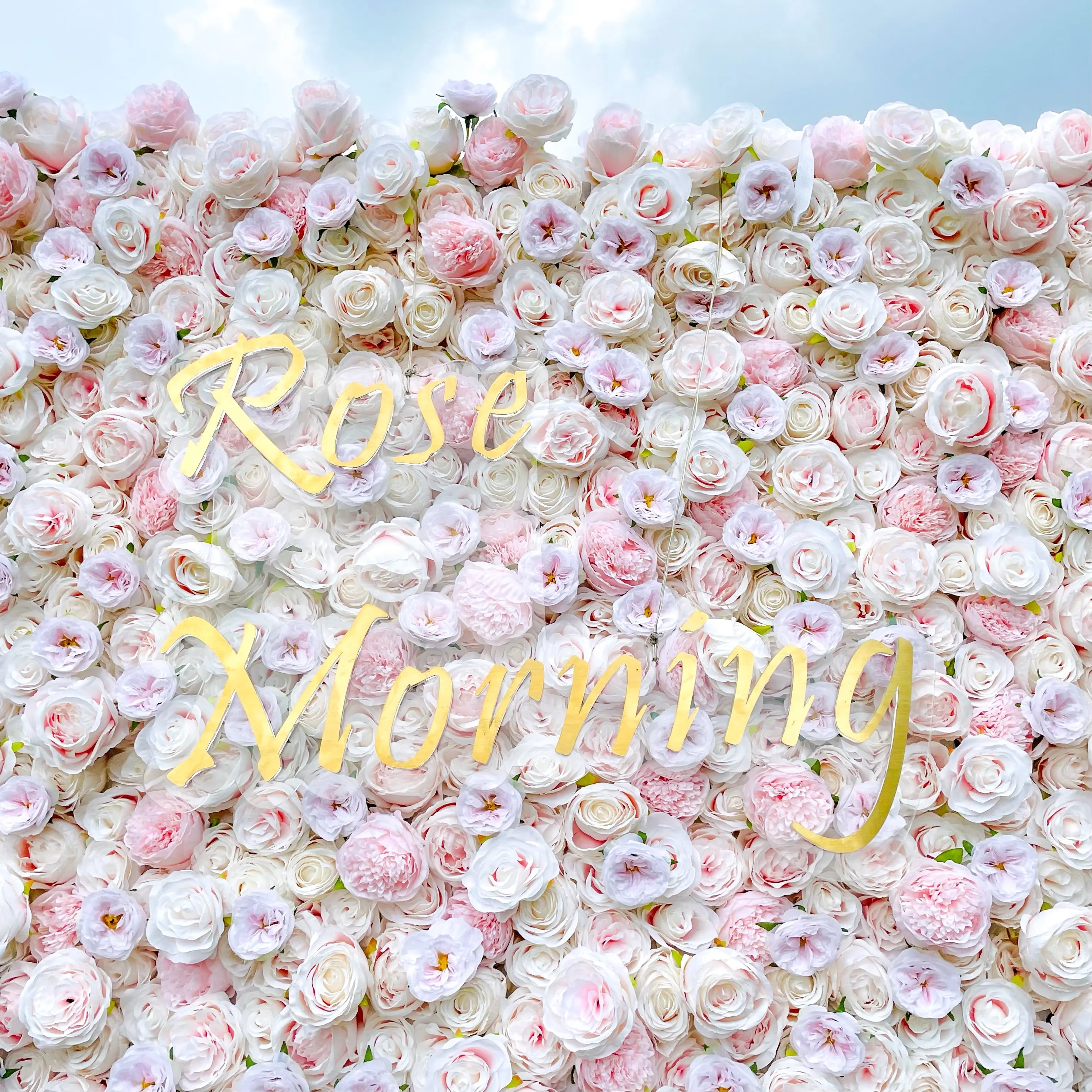 Baby:4D Fabric Artificial rolling up curtain flower wall