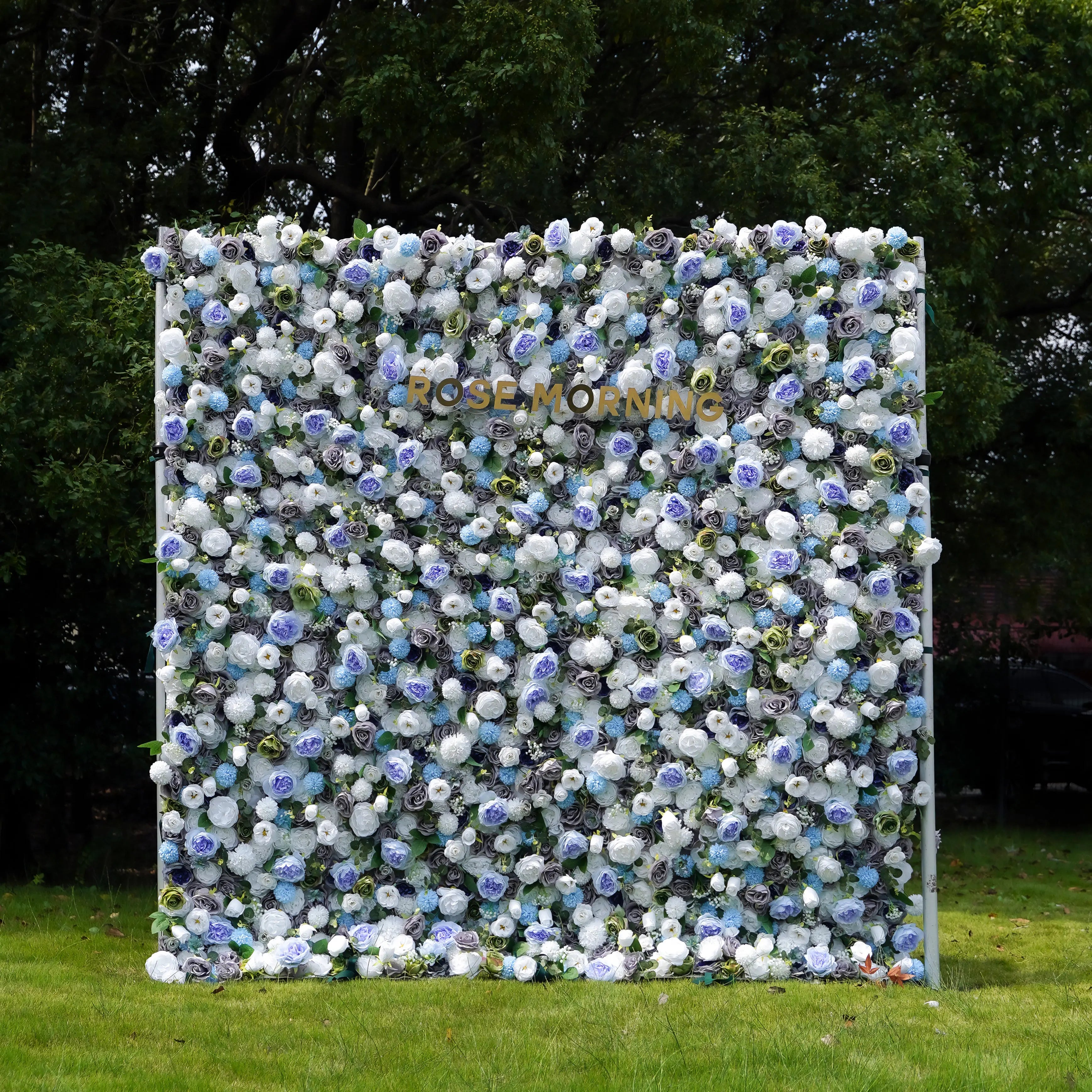 Betty:5D Blue Fabric Artificial rolling up curtain flower wall