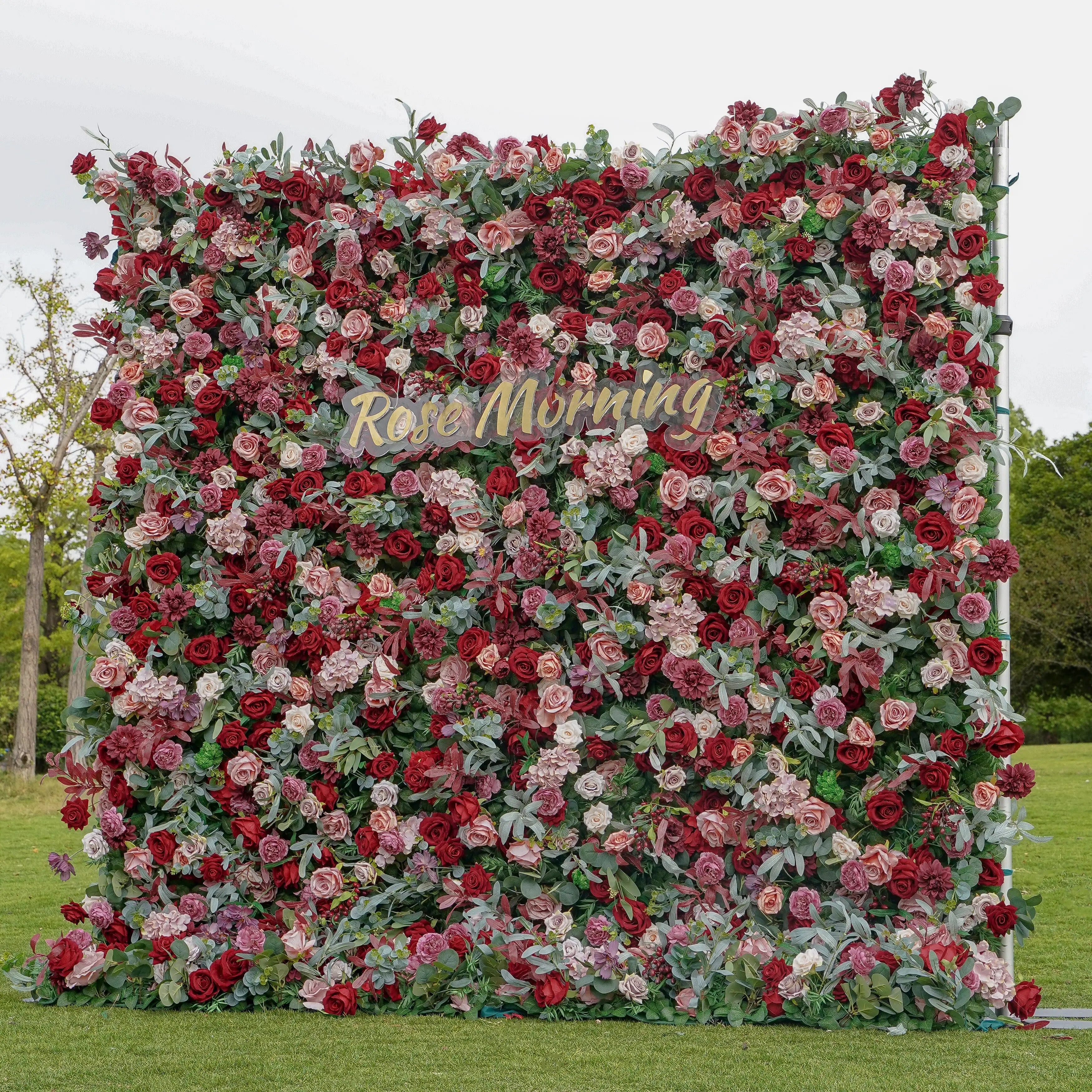 Bri:5D Fabric Artificial rolling up curtain flower wall