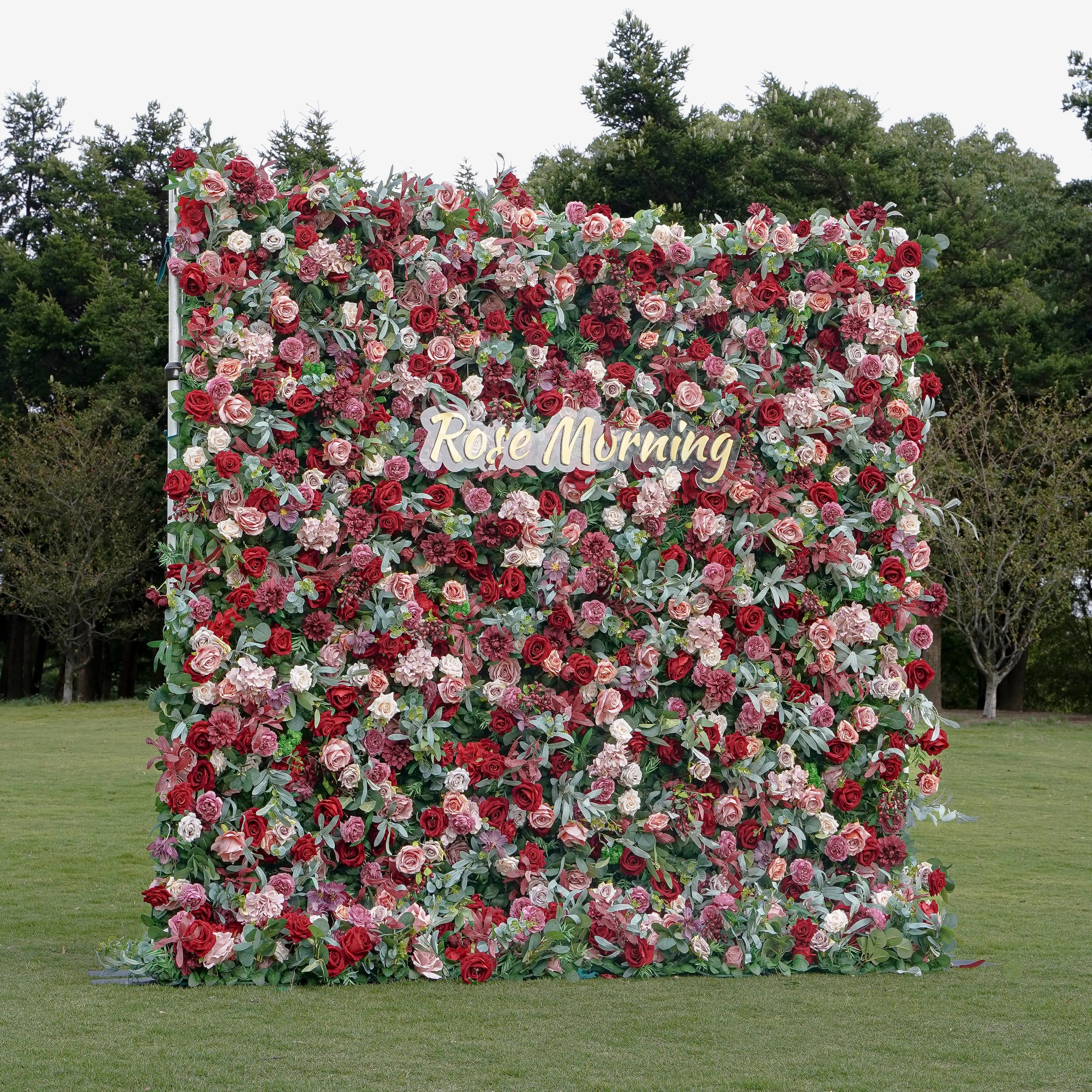 Bri:5D Fabric Artificial rolling up curtain flower wall