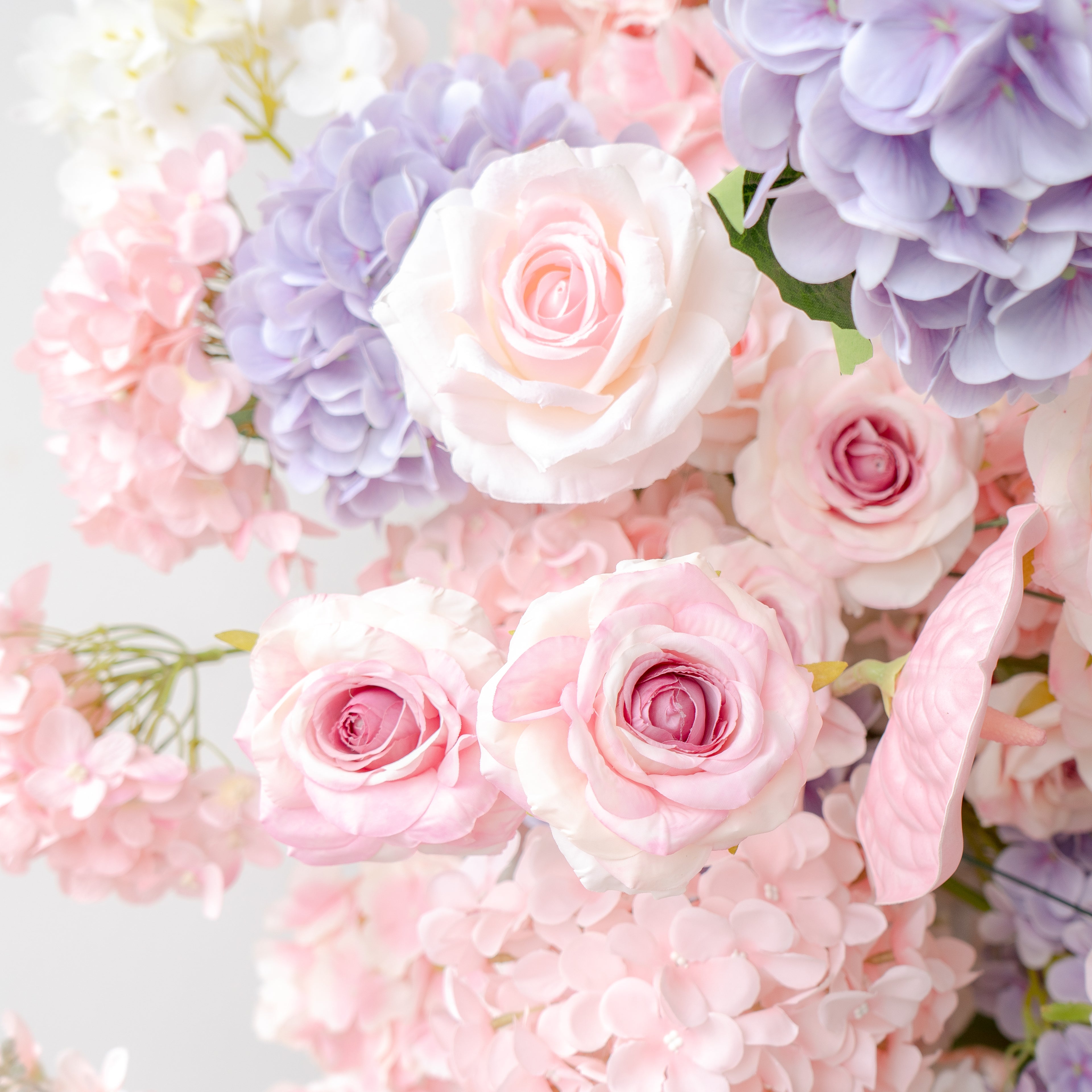 Eirene New Wedding Party Background Floral Arch Decoration Including Frame, Pillar and 3 Runners