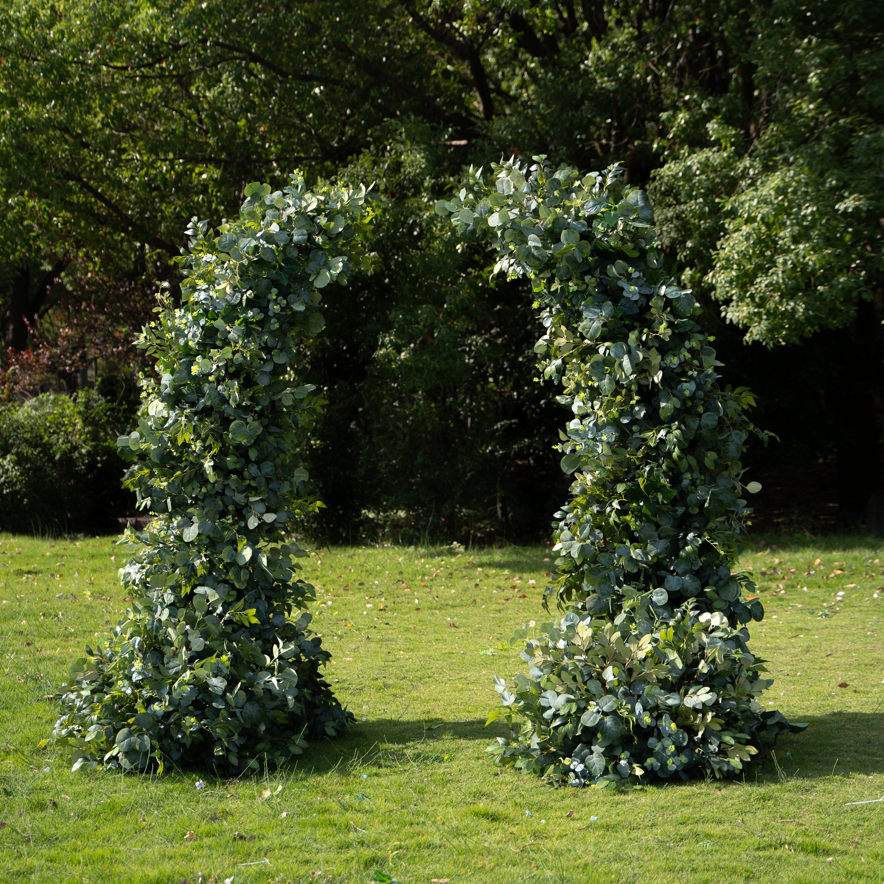 CA02:Wedding Party Background Floral Arch Decoration (Including Frame) + 2 Silk flower ground runners