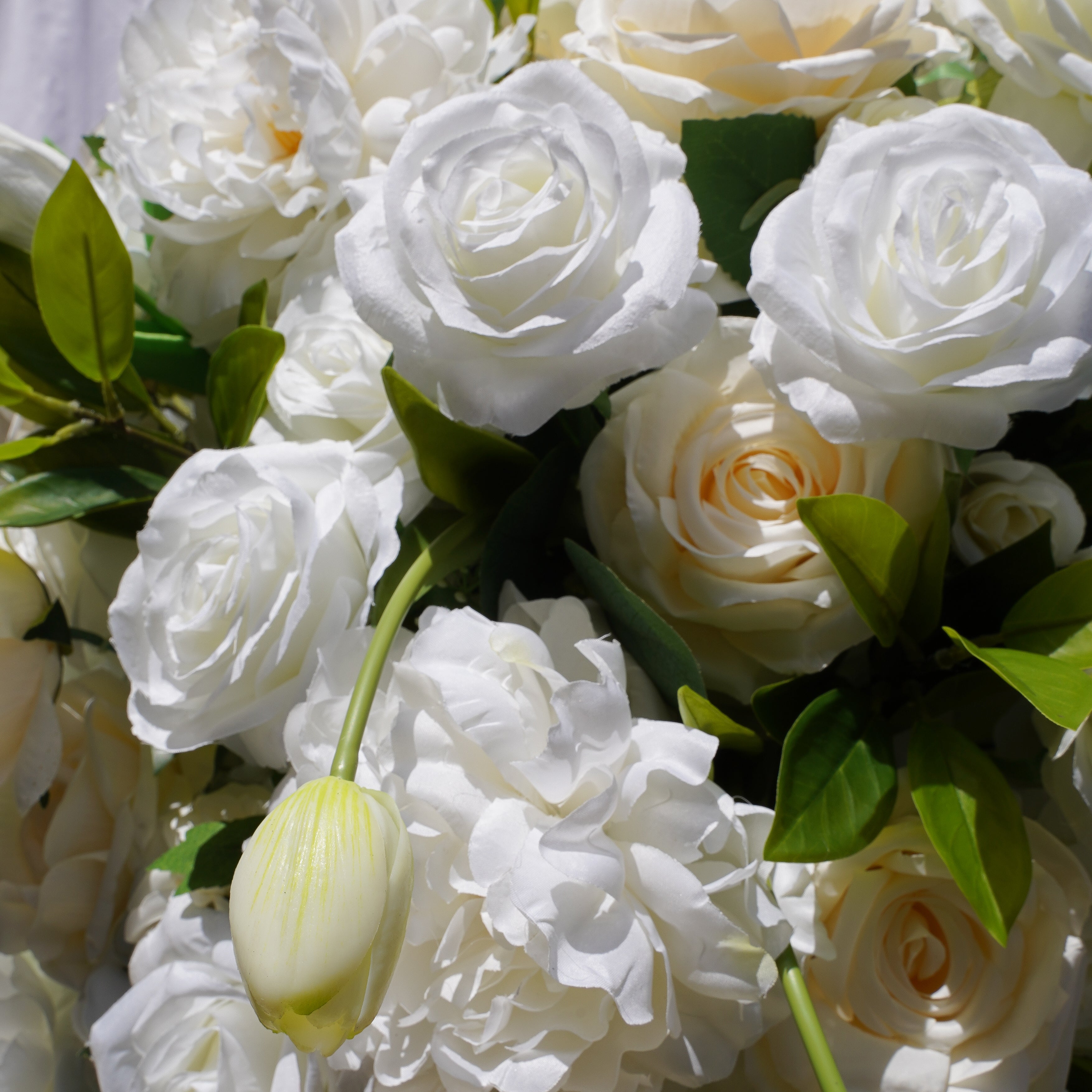 Kitty Flower Ball:2023 New Flower Centerpiece Bouquet Table Decoration Flower Ball R974 Rose Morning