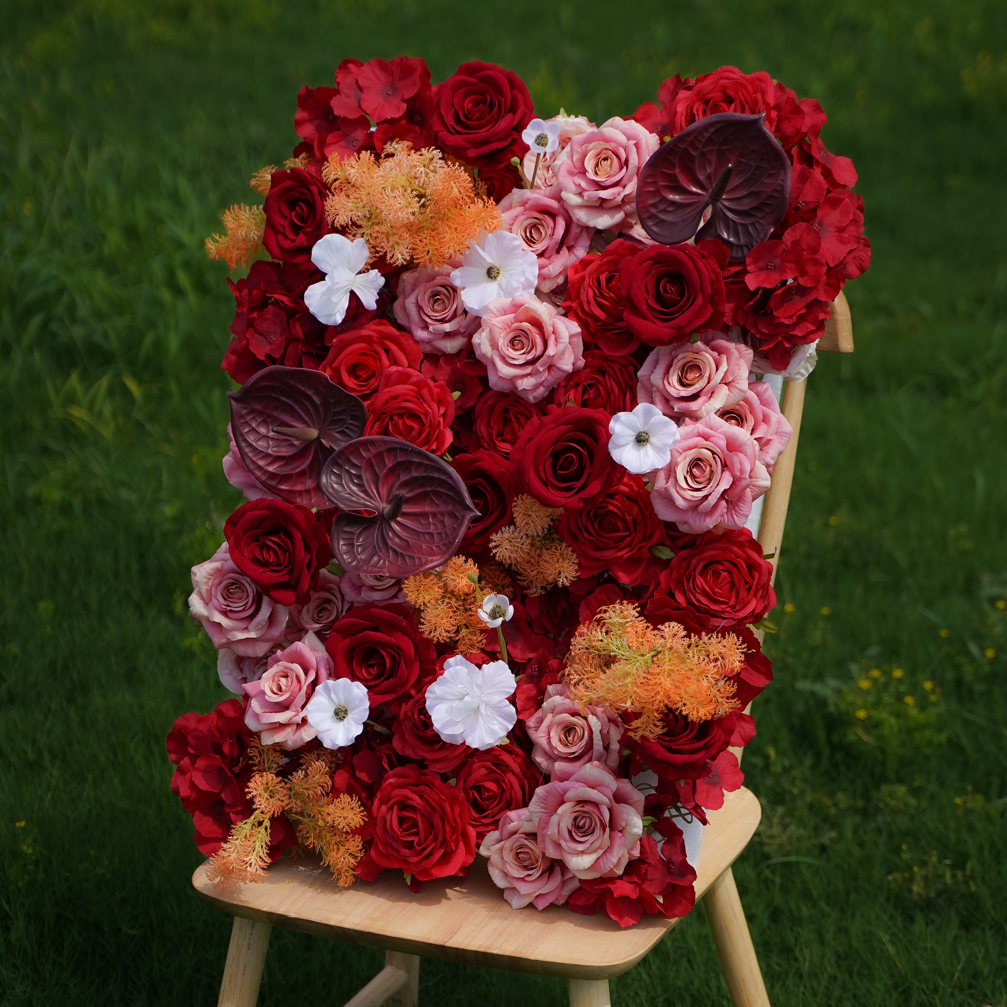 The flower walls are made of artificial flowers in various colors, layered at different levels to create a lush, elegant and natural look. The exclusive zipper design and roll-up design make it easy to install and remove.