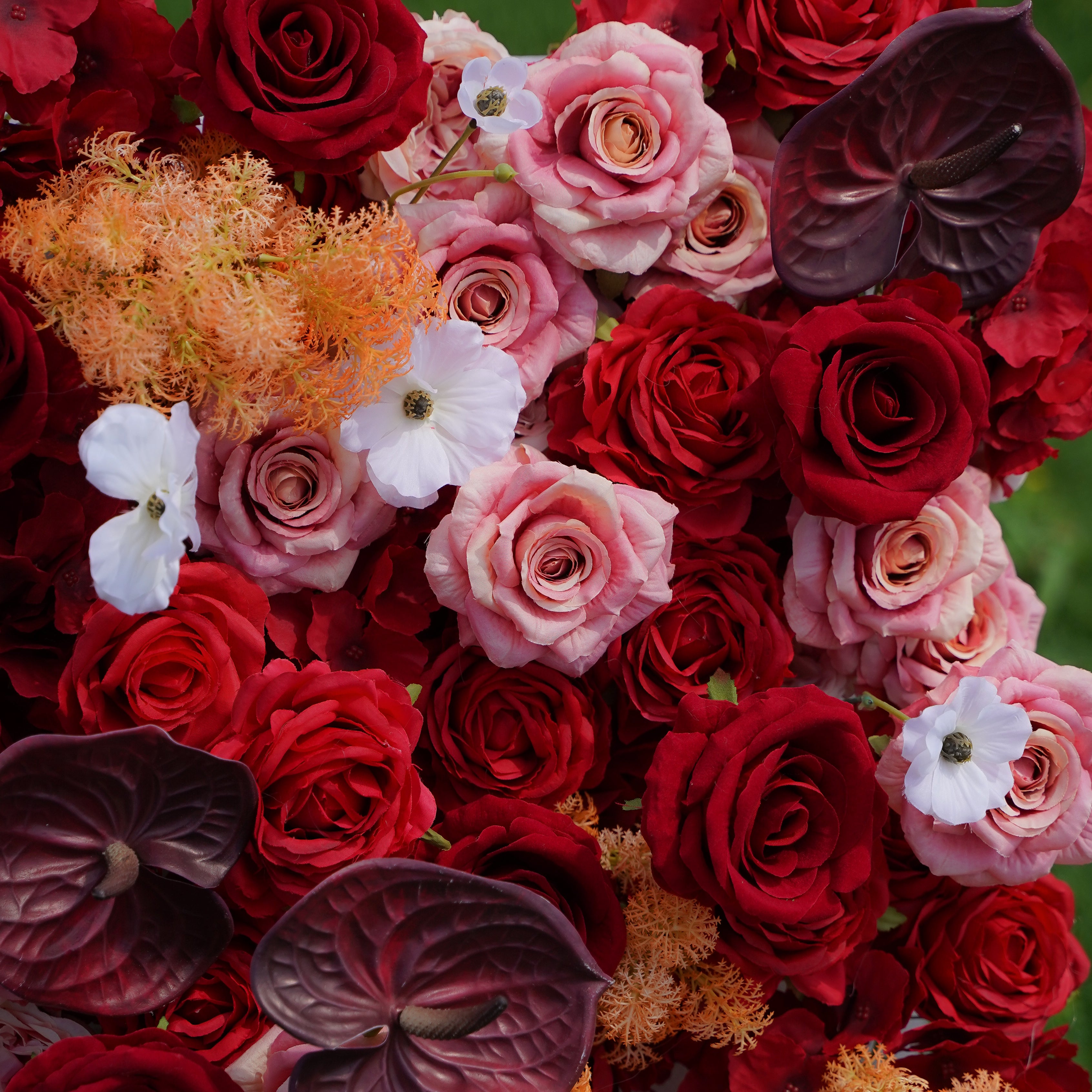 The flower walls are made of artificial flowers in various colors, layered at different levels to create a lush, elegant and natural look. The exclusive zipper design and roll-up design make it easy to install and remove.