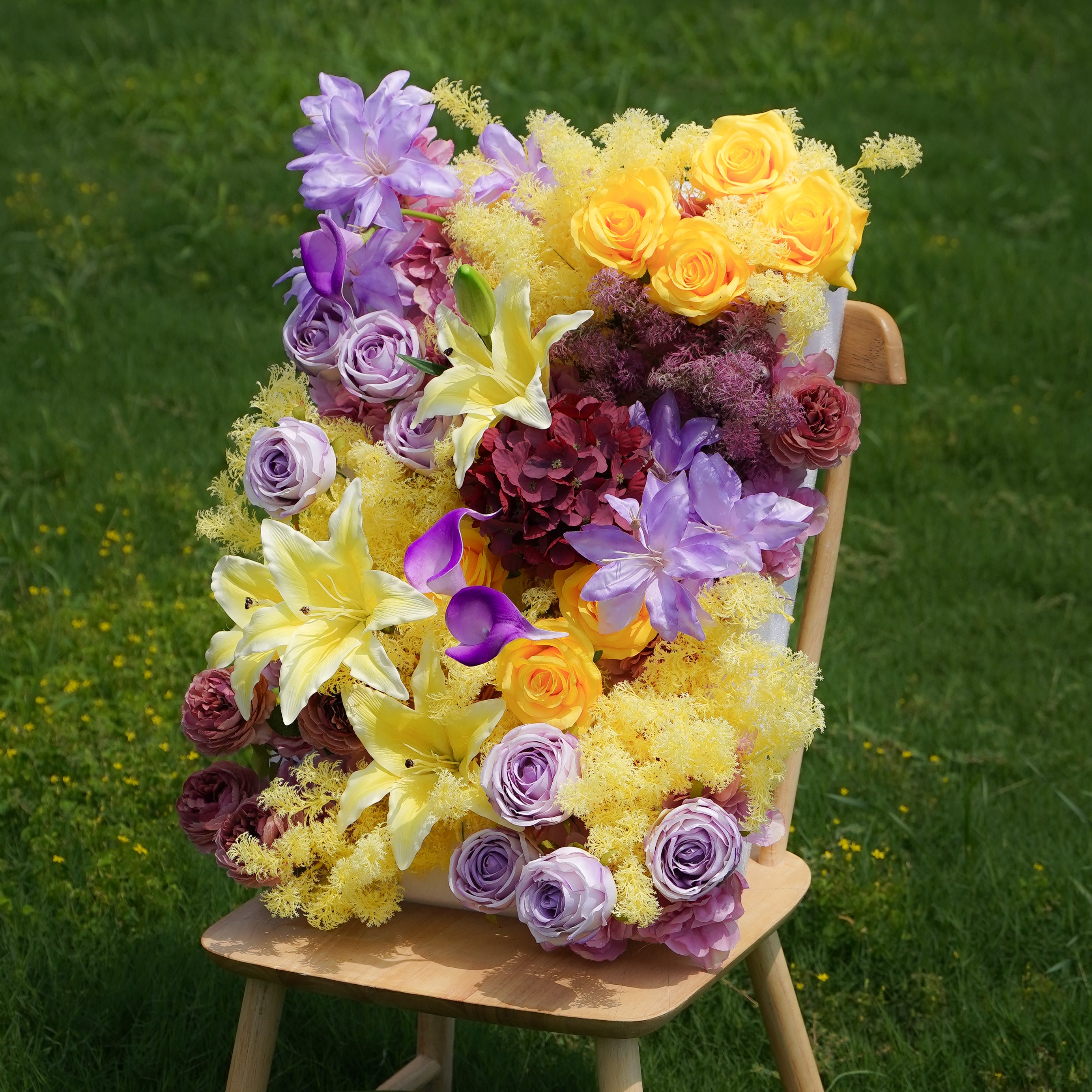 The flower walls are made of artificial flowers in various colors, layered at different levels to create a lush, elegant and natural look. The exclusive zipper design and roll-up design make it easy to install and remove.