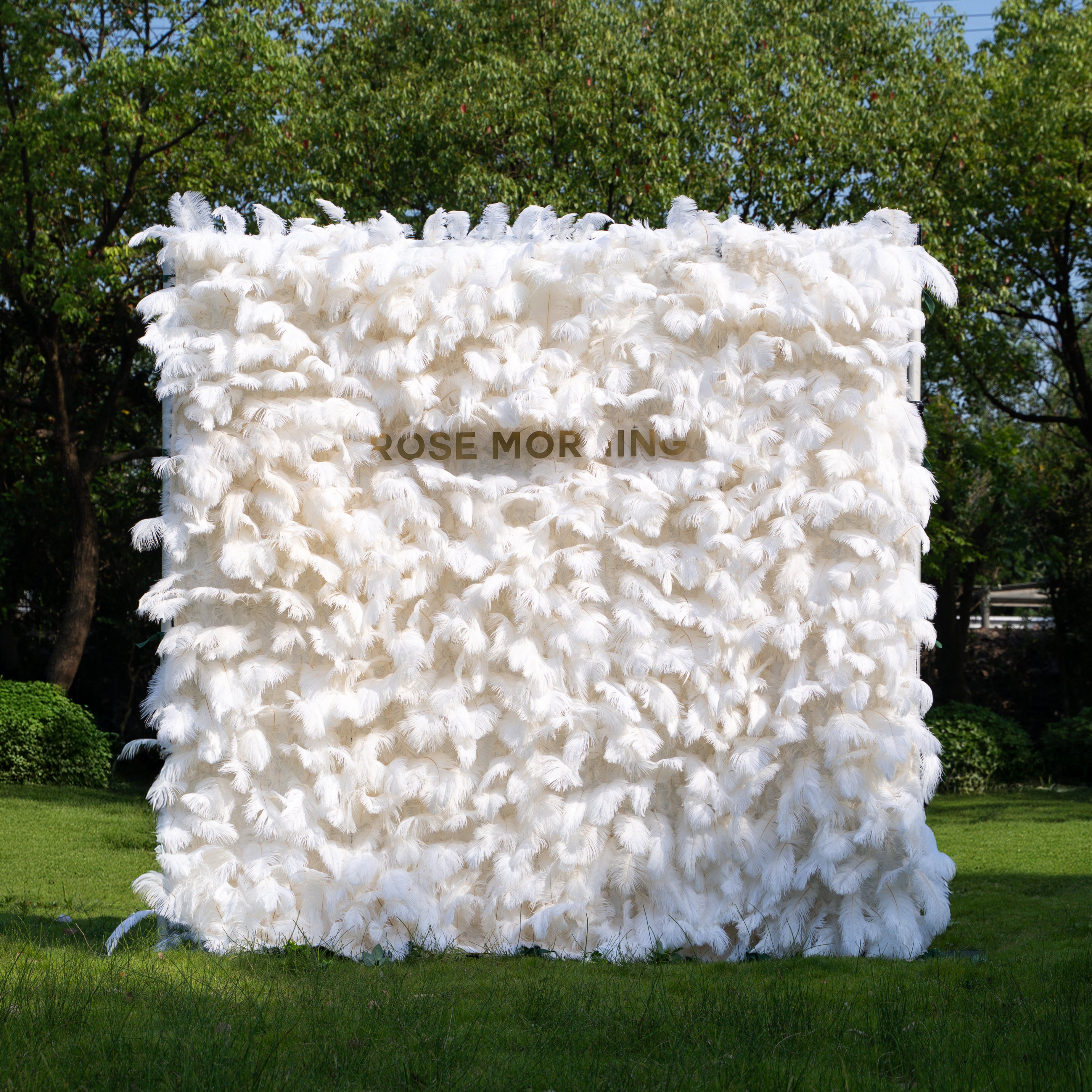 White Feather 2025:5D Fabric Artificial rolling up curtain flower wall