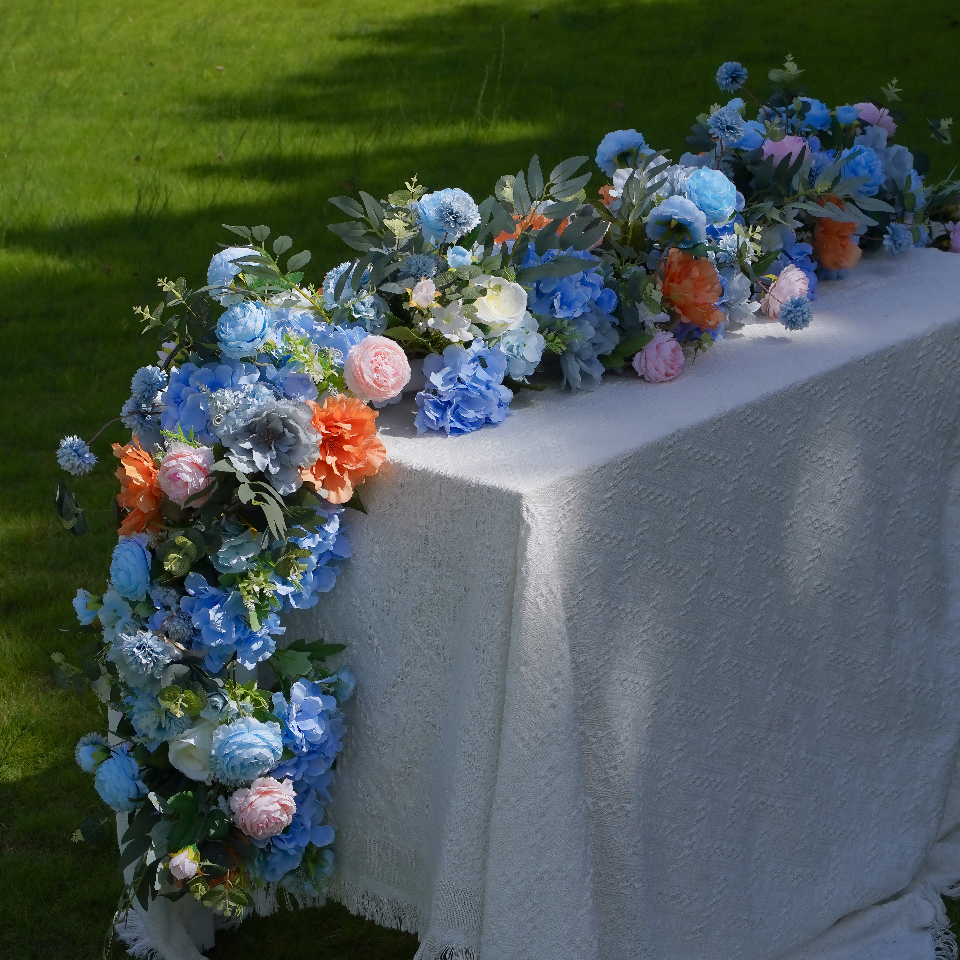Amo:2023 New Long strip flower row trailing long table table arrangement table flower R930 Rose Morning