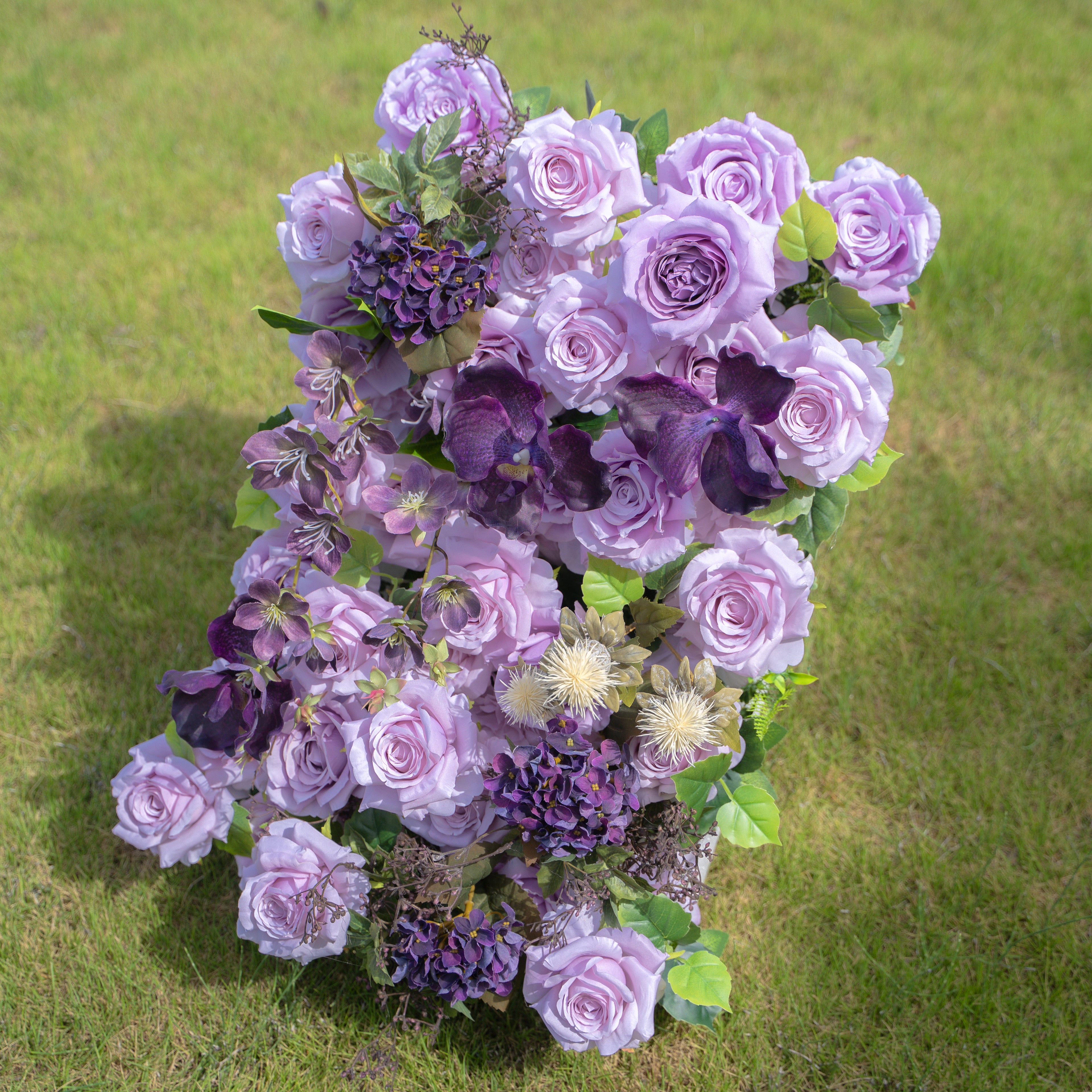 Raspberry:4D Fabric Artificial rolling up curtain flower wall