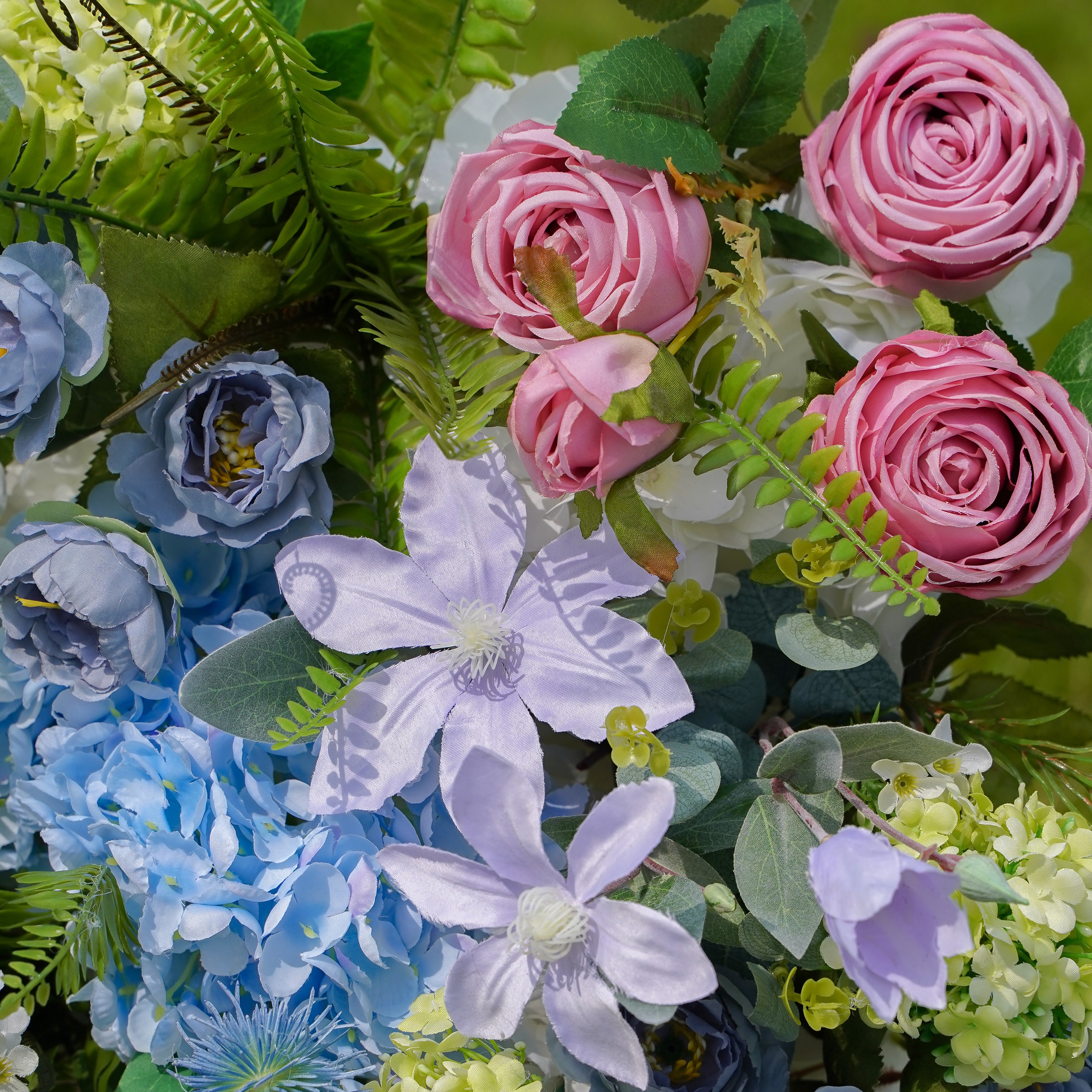 5D flower walls are a great way to add a touch of elegance and luxury to your home. They are also a more affordable option than real flowers, as they do not require maintenance or replacement.