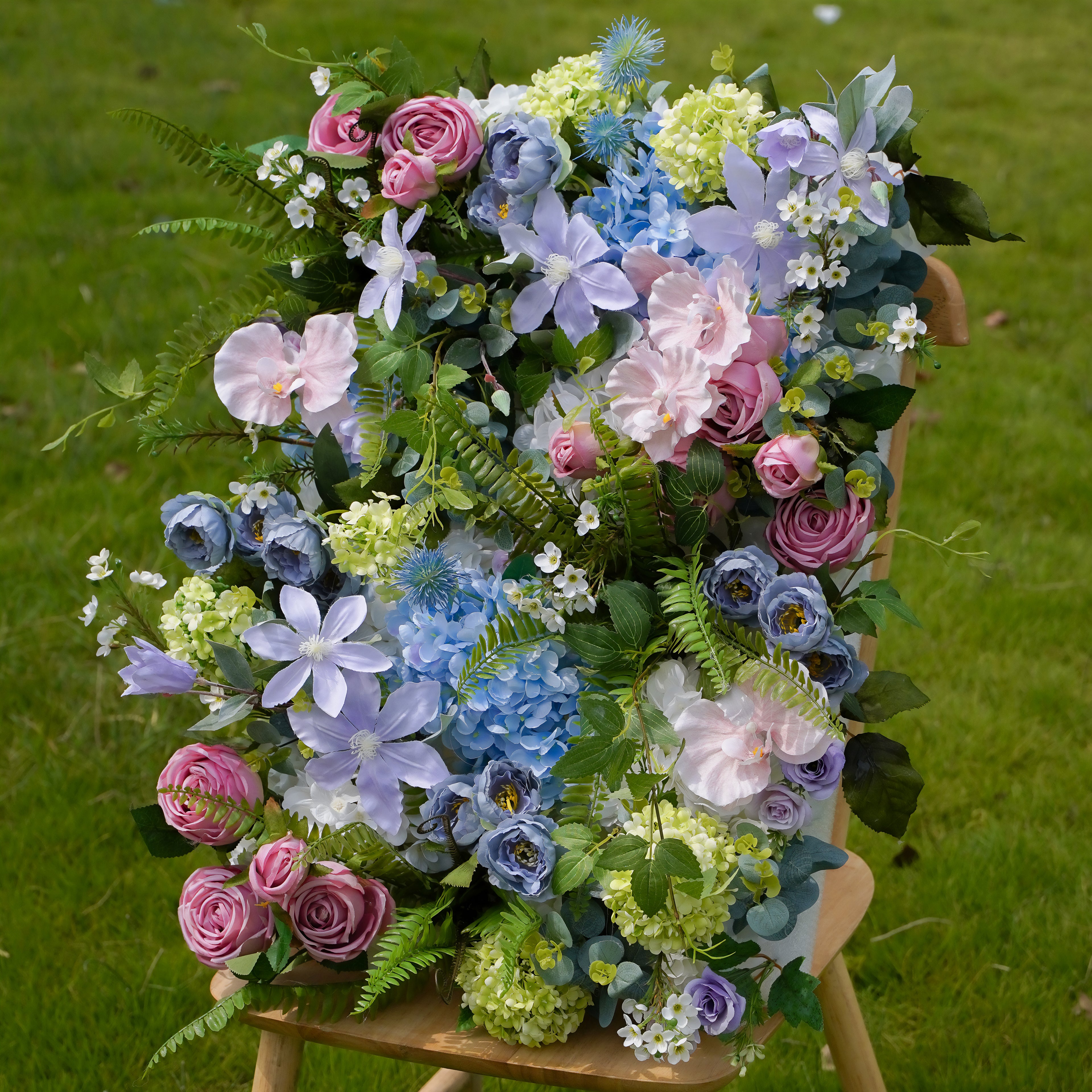 5D flower walls are a great way to add a touch of elegance and luxury to your home. They are also a more affordable option than real flowers, as they do not require maintenance or replacement.