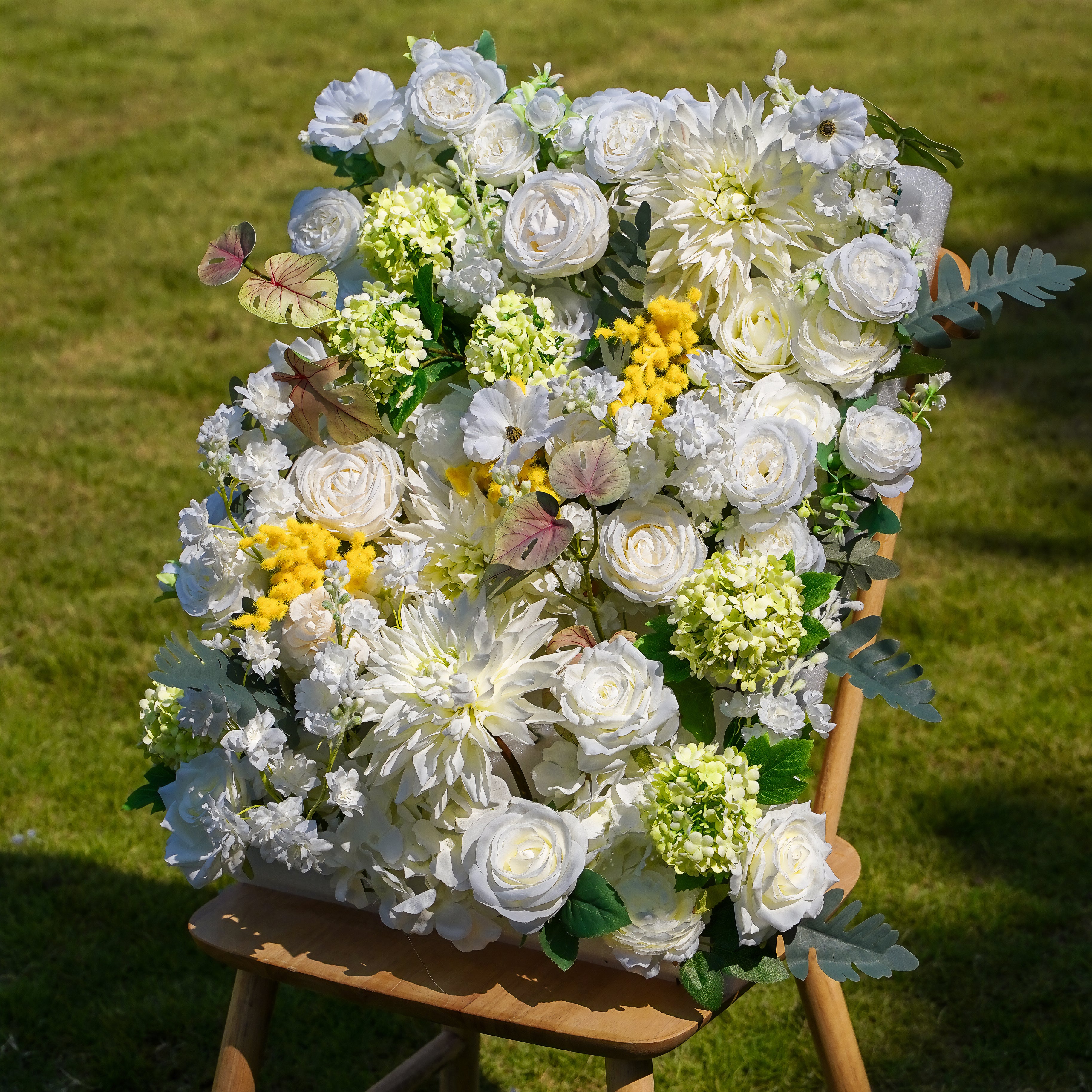 5D flower walls are a great way to add a touch of elegance and luxury to your home. They are also a more affordable option than real flowers, as they do not require maintenance or replacement.