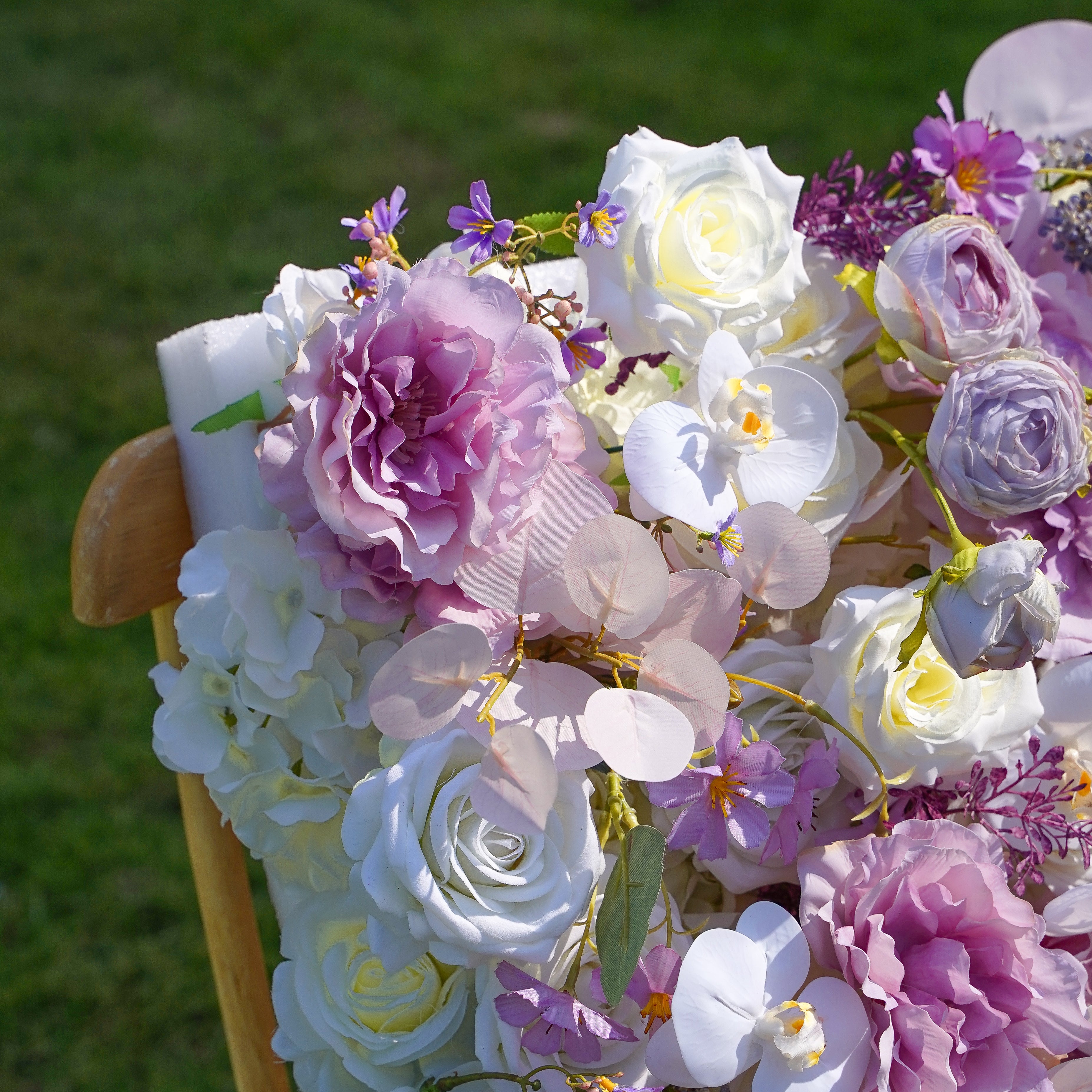 If you are looking for a unique and stylish way to decorate your home, a Rosemorning 5D flower wall is a great option.
