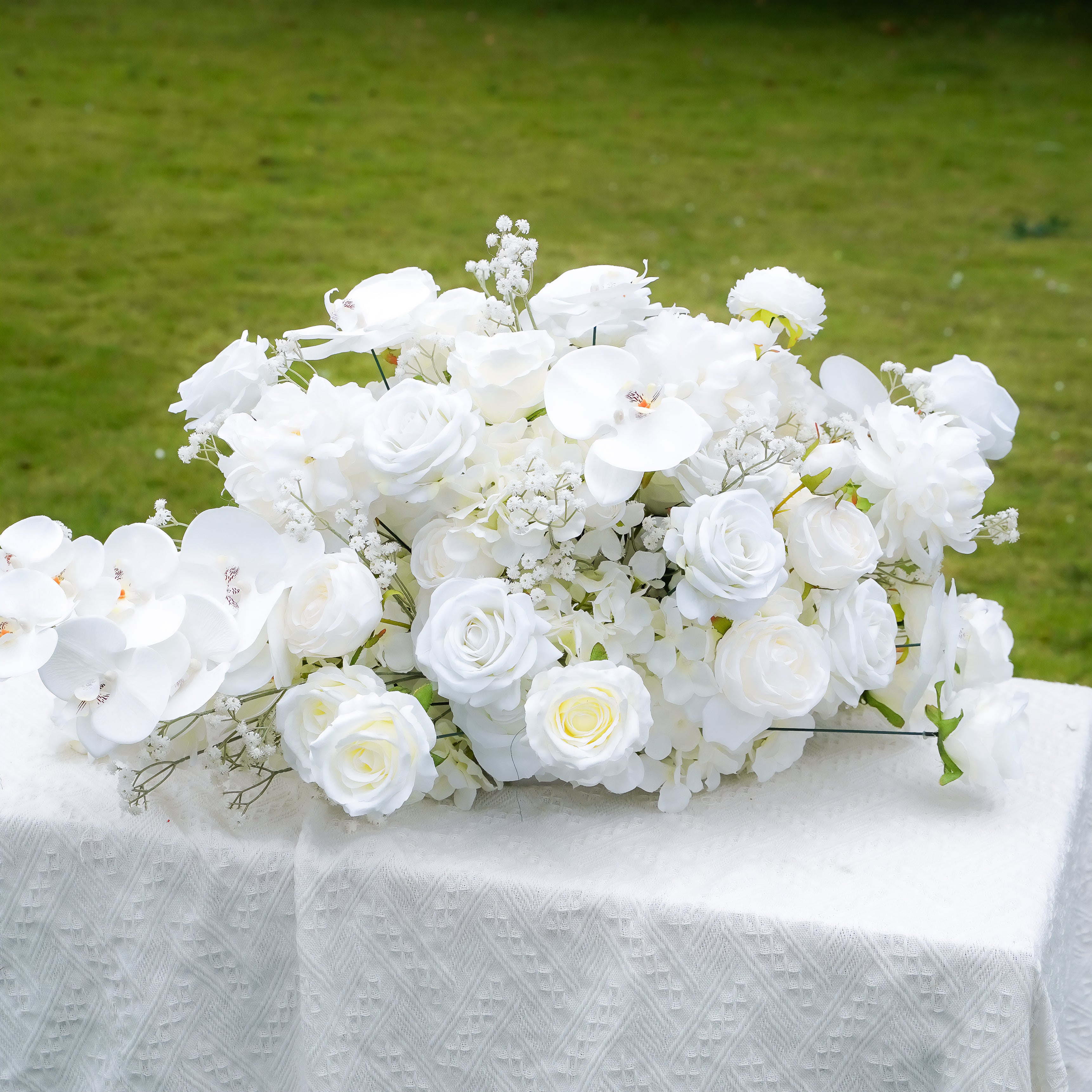 Celeste Flower Ball:Flower Centerpiece Bouquet Table Decoration Flower Ball Rose Morning
