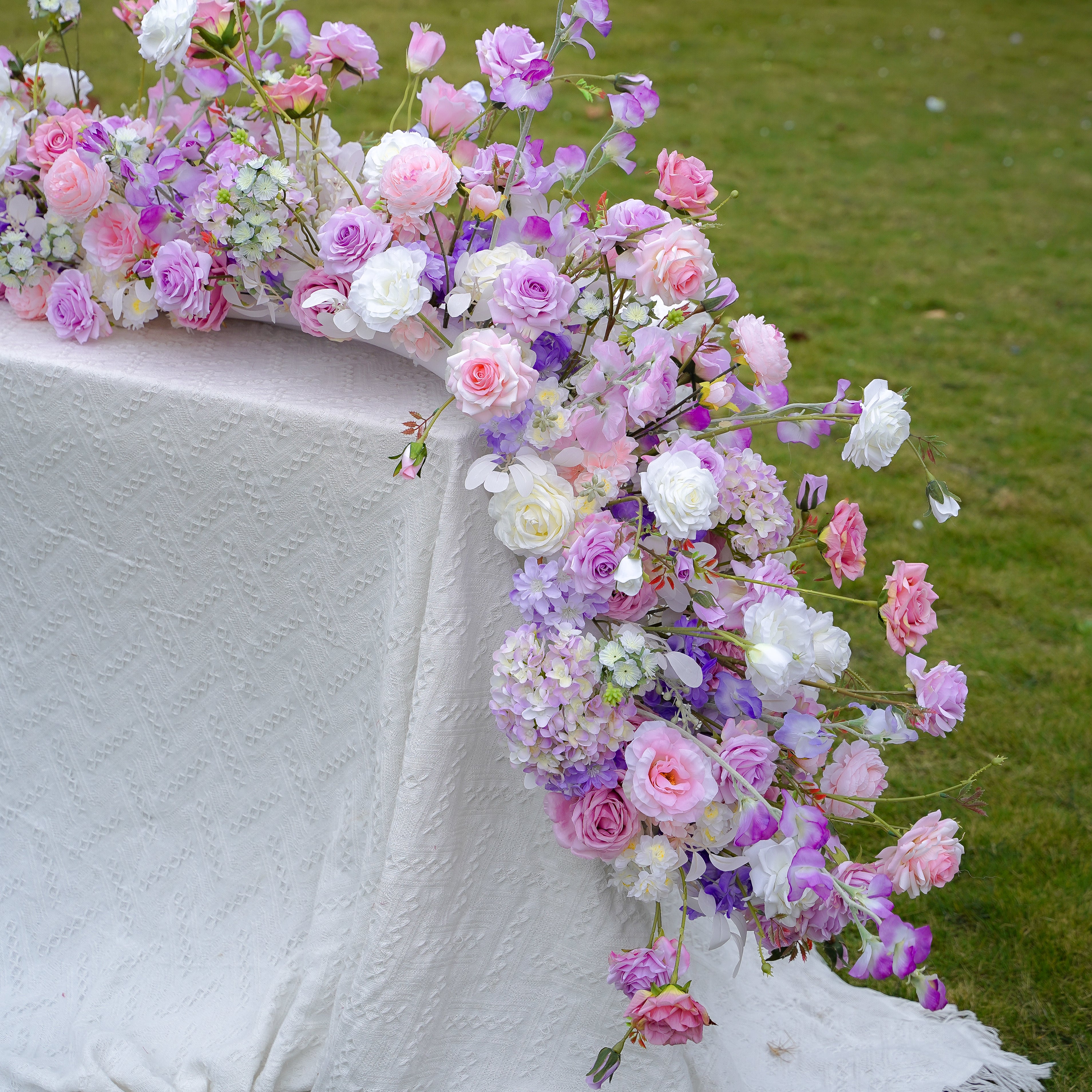 Soft pink:2023 New Long strip flower row trailing long table table arrangement table flower R260 Rose Morning