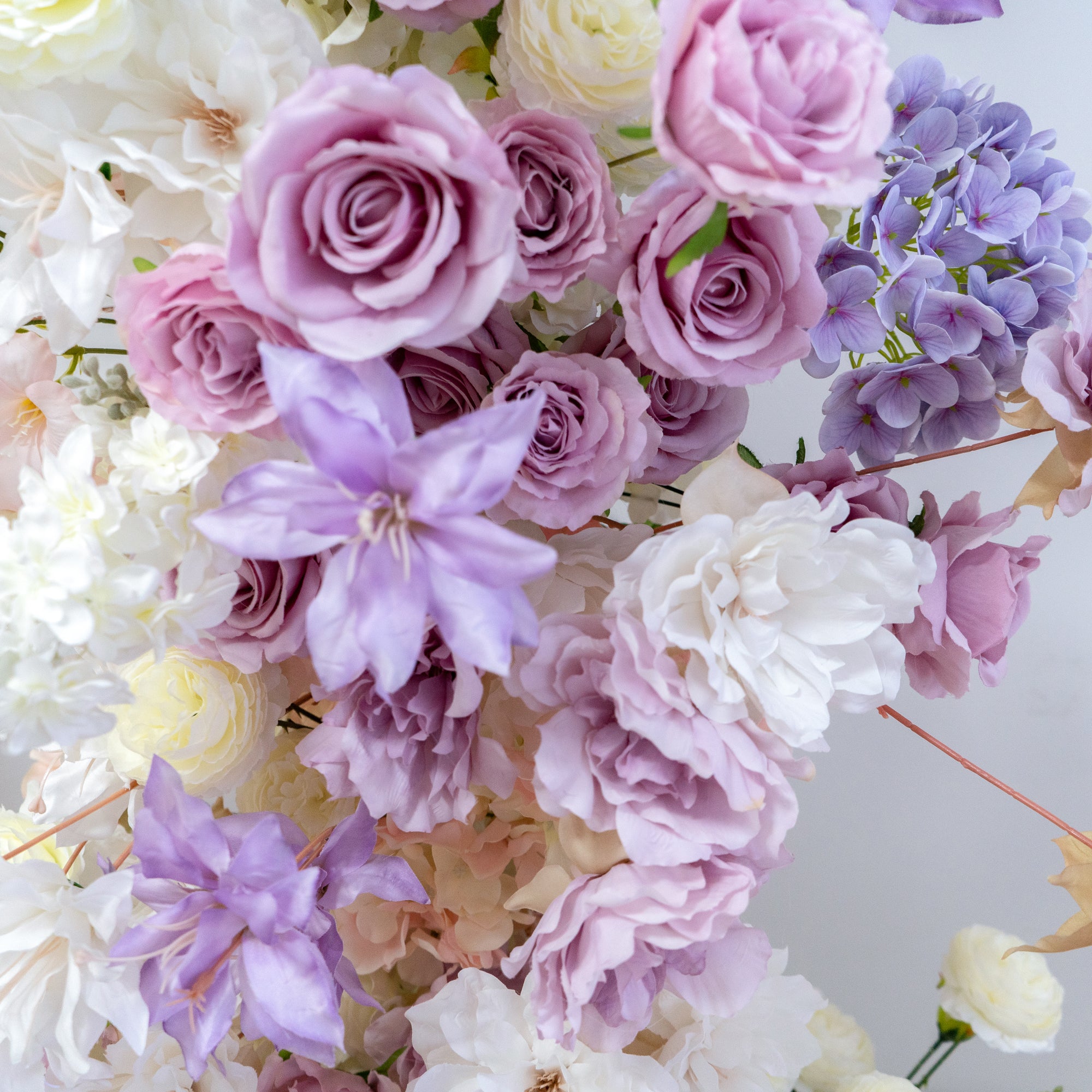 Chloris: Wedding Party Background Floral Arch Decoration (Including Frame)
