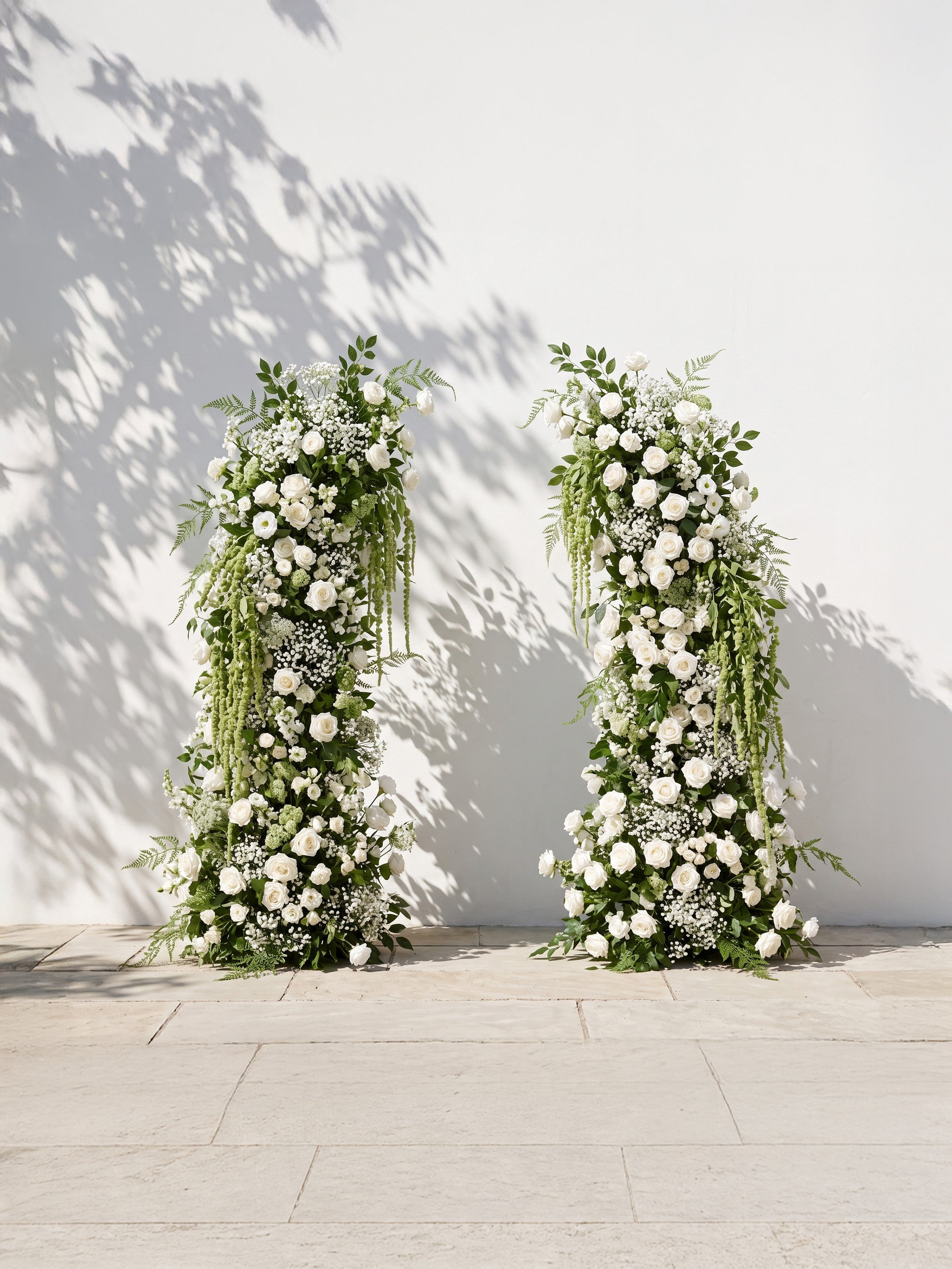 Dorviane Luxury Horn Shaped Flower Arch with Frame for Wedding Party Event Backdrop Decoration — front view