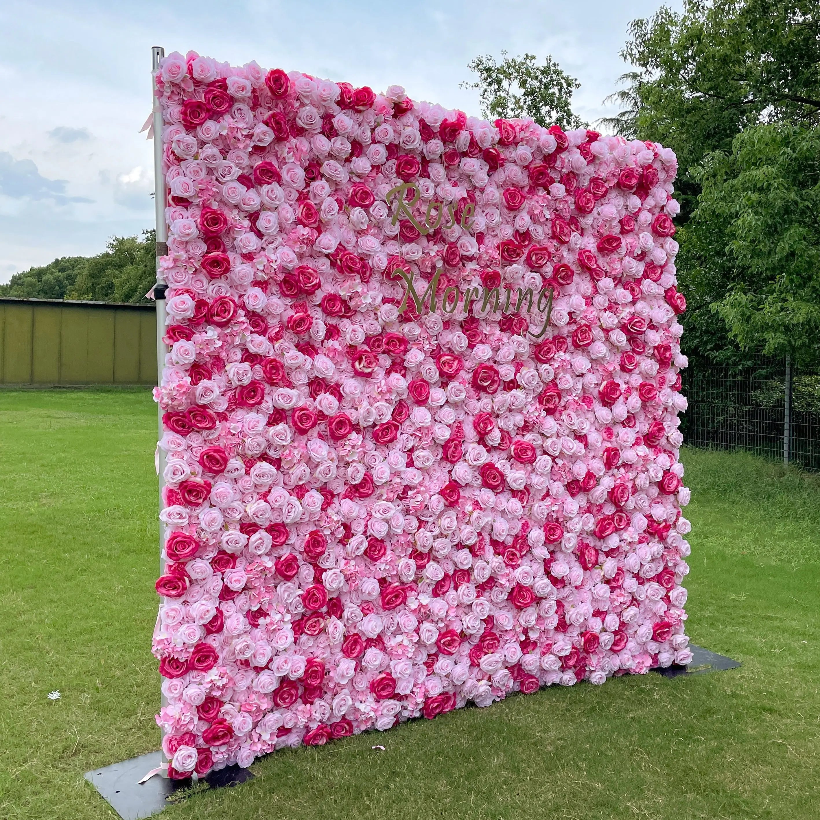 Dress:5D Fabric Artificial rolling up curtain flower wall