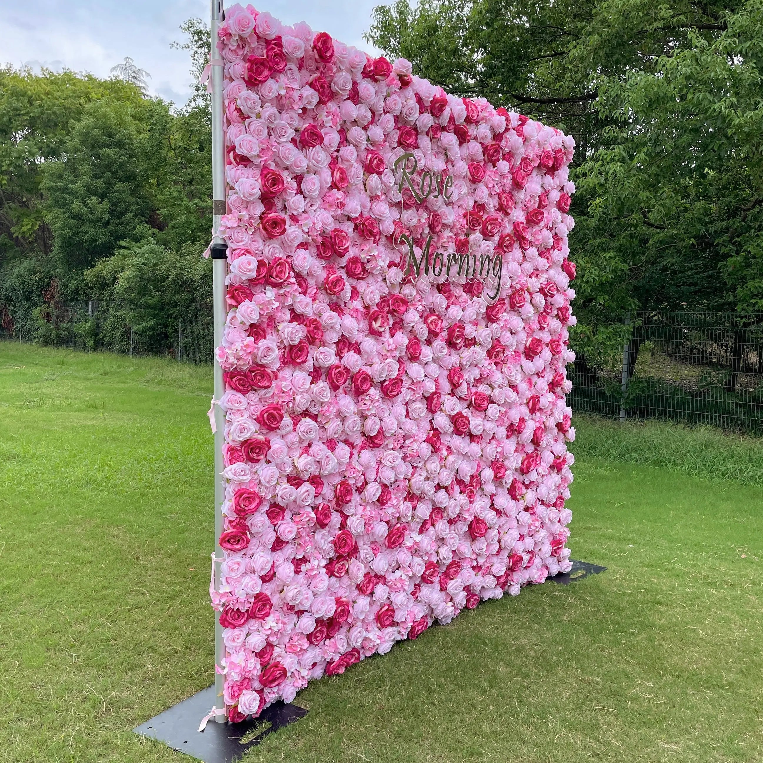 Dress:5D Fabric Artificial rolling up curtain flower wall