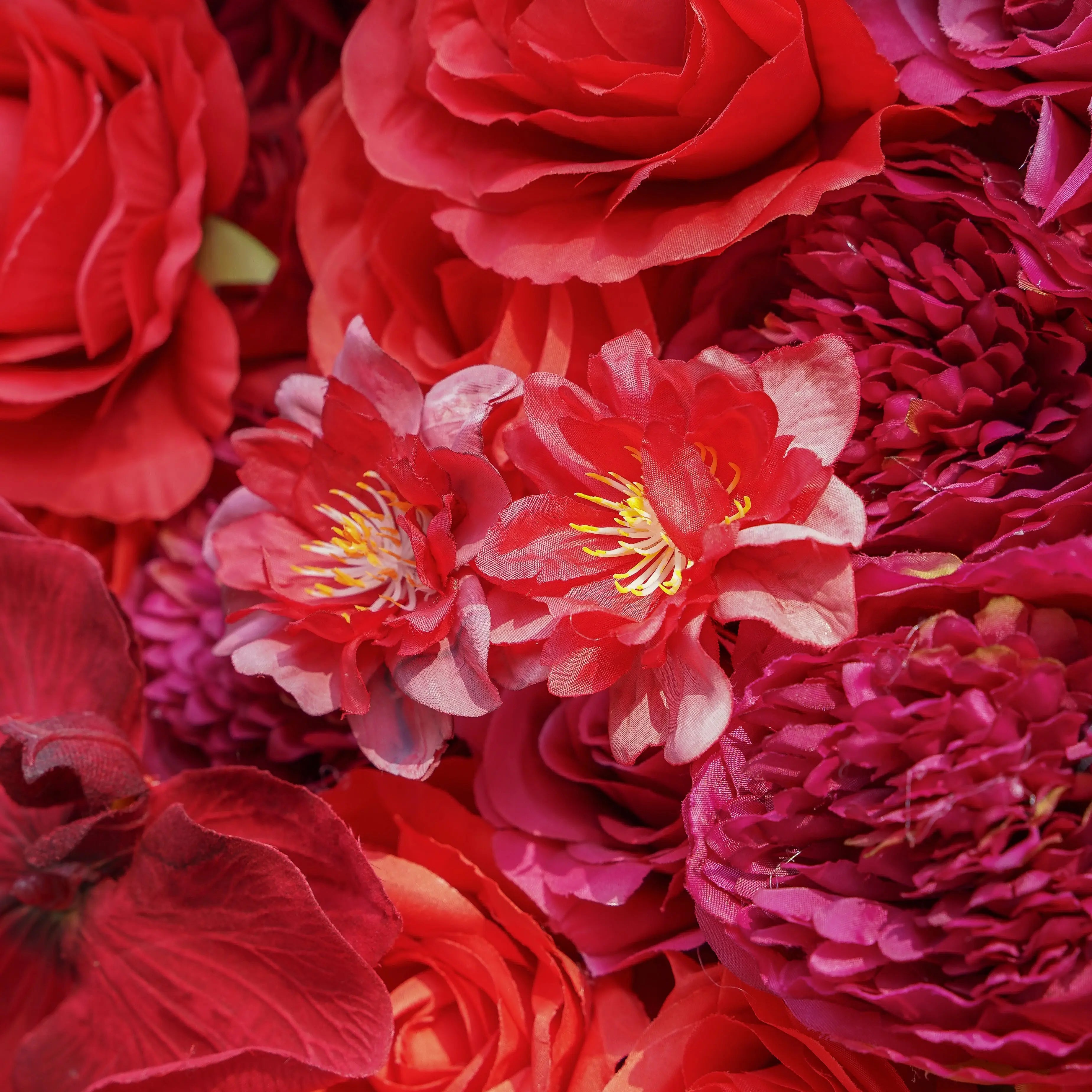 Esther:5D Fabric Artificial rolling up curtain flower wall