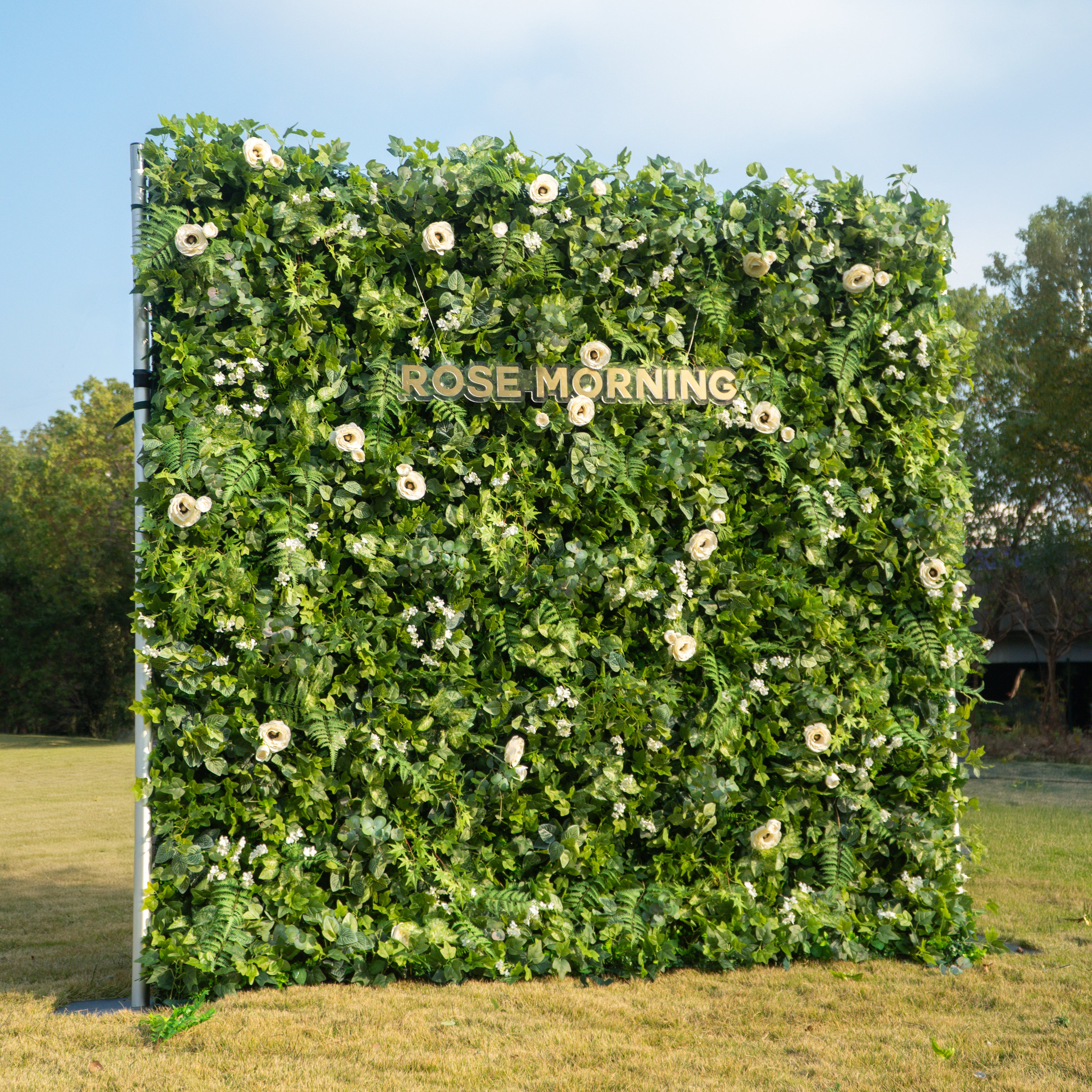 Mattia:5D Fabric Artificial rolling up curtain flower wall