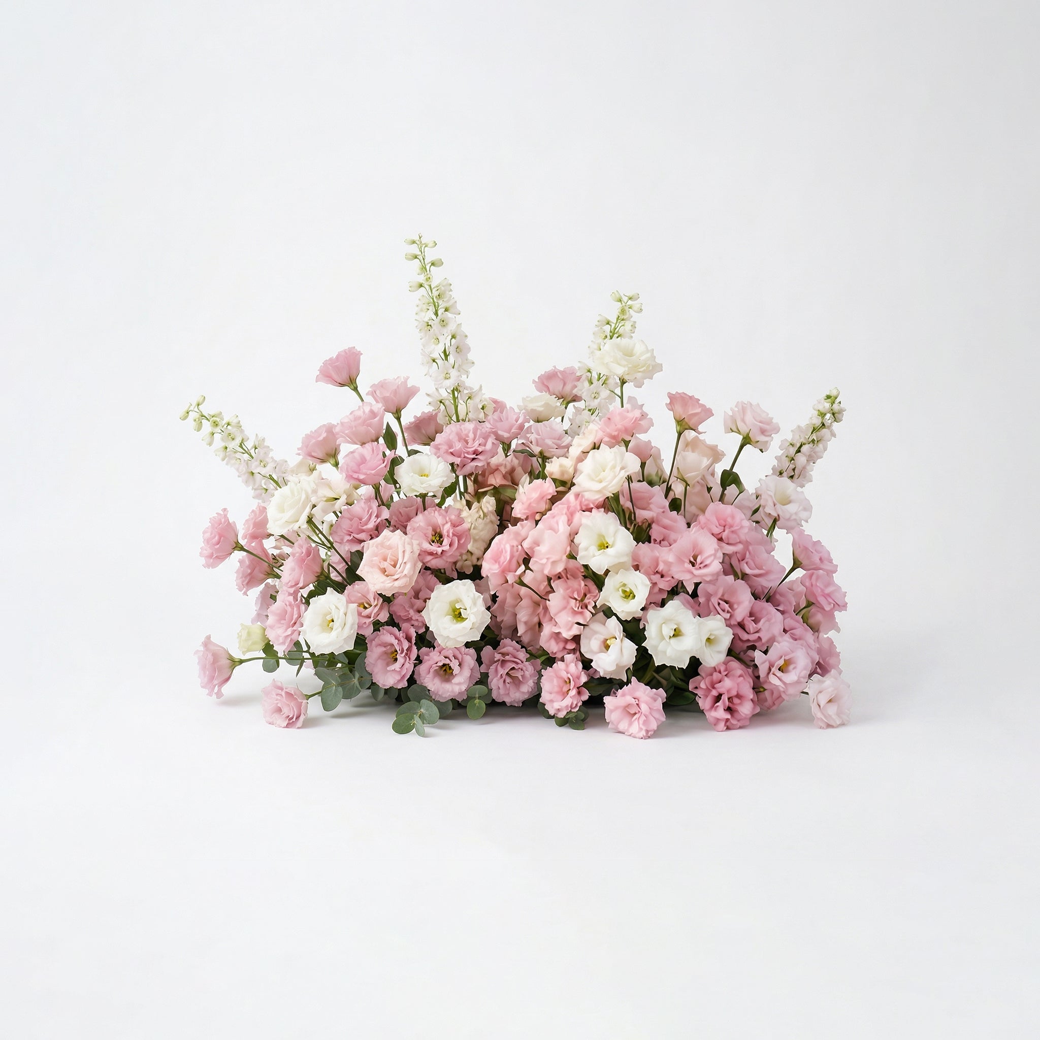 Florien: Heart-Shaped Pink and White Silk Rose Flower Arch Floral Arrangement for Dreamy Weddings & Parties