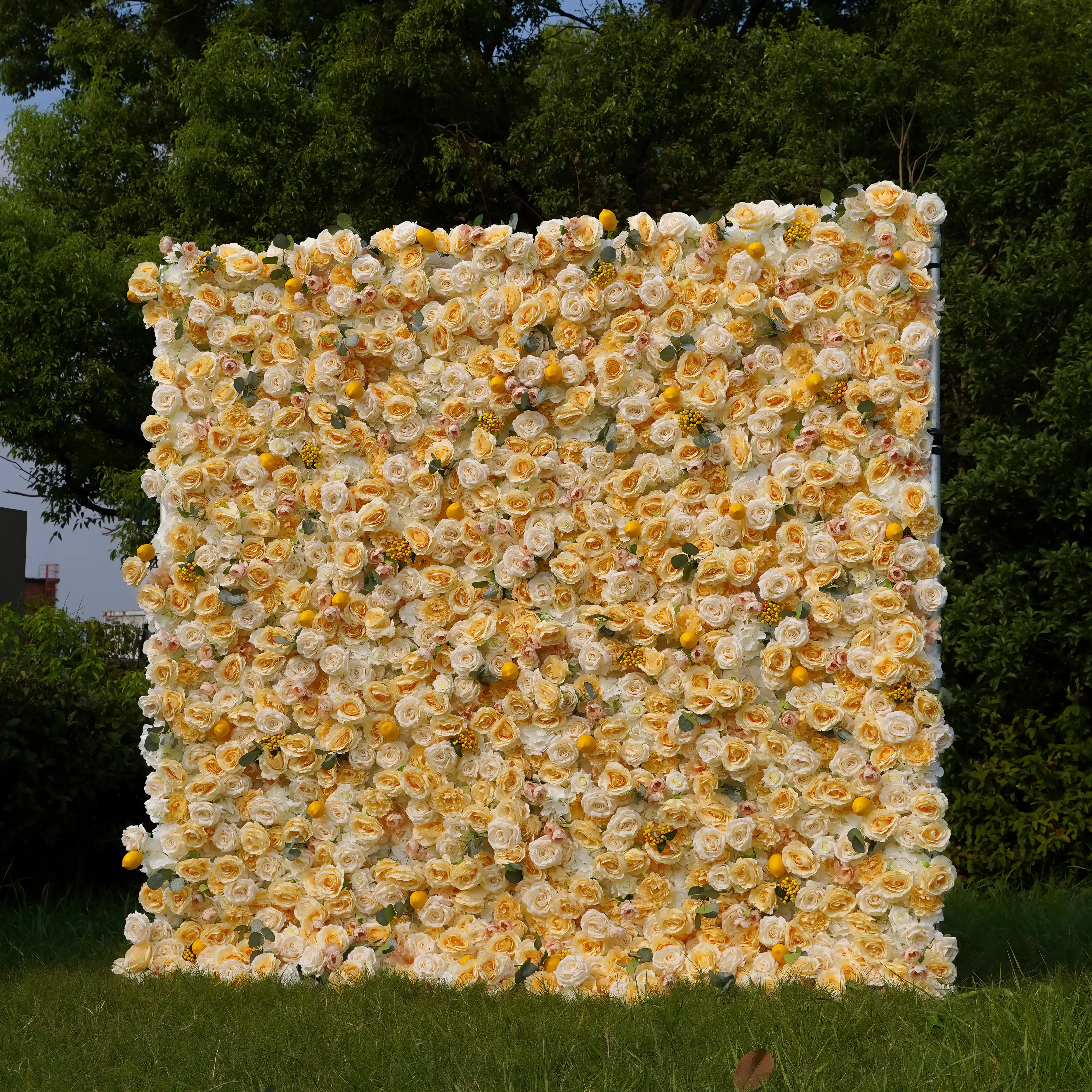 Lemon:7D Fabric Artificial rolling up curtain flower wall