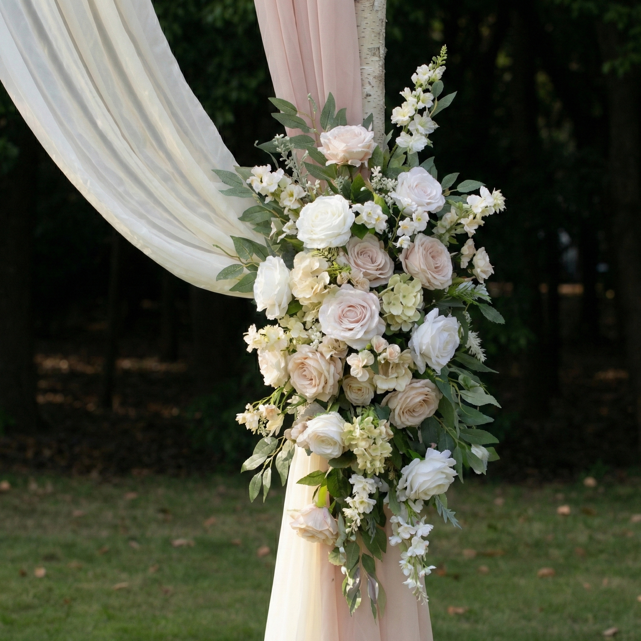 Luxury Nude Pink and White Floral Arrangement with Drapes Decoration Kit for Wedding&Events+2 Ground Flowers