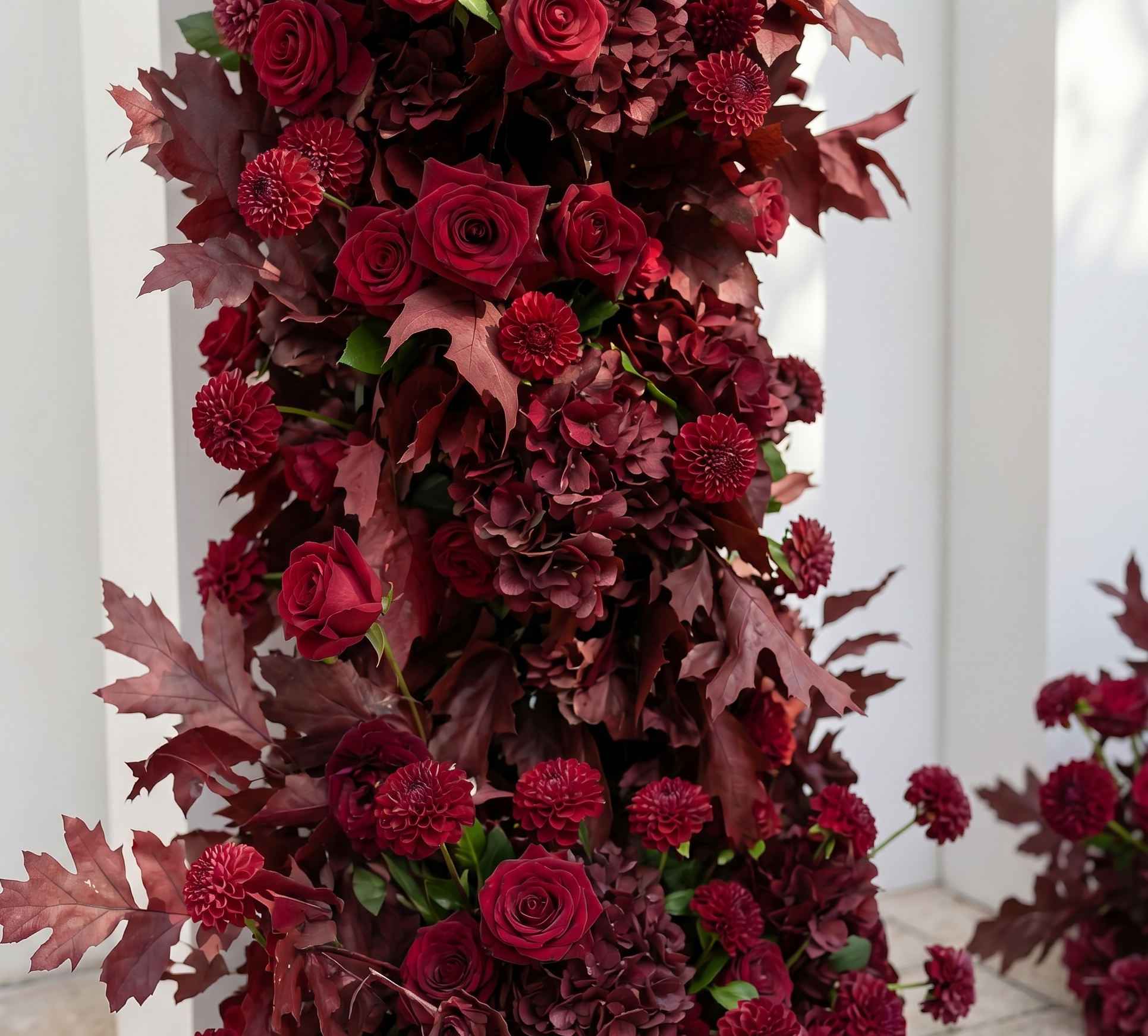 Selenvia:Classic Red Wedding Background KT Board Decorative Red Roses Flower Rows Excluding Frame selenvia detail 2