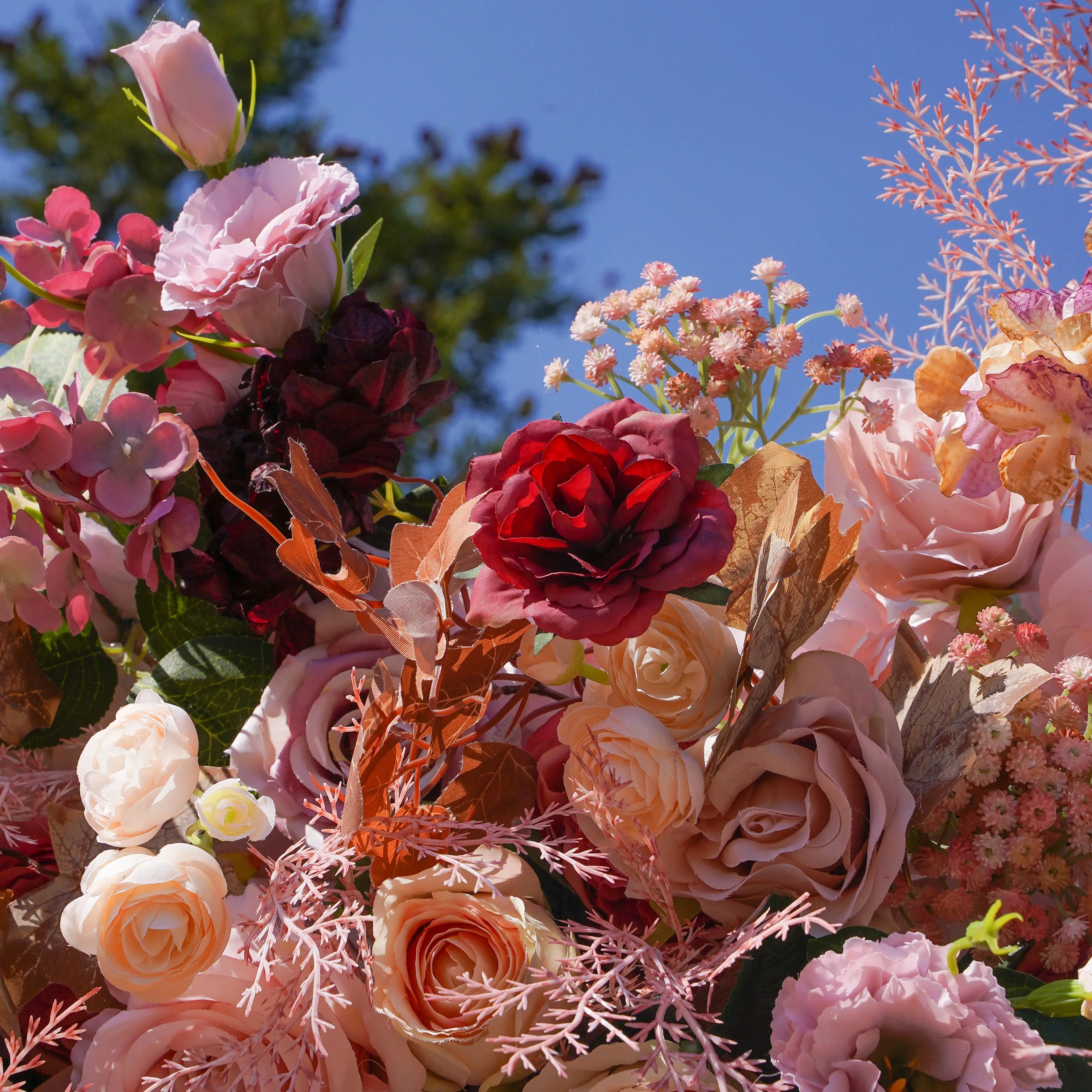 Sweetheart:5D Fabric Artificial rolling up curtain flower wall