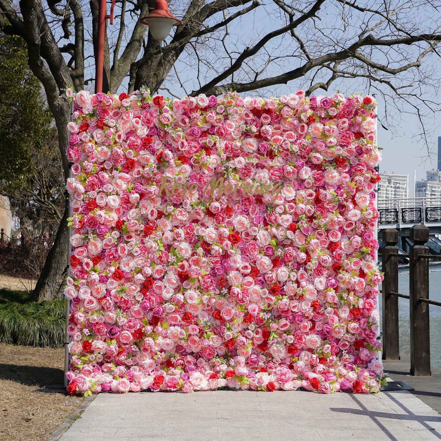 Twins:5D Fabric Artificial rolling up curtain flower wall