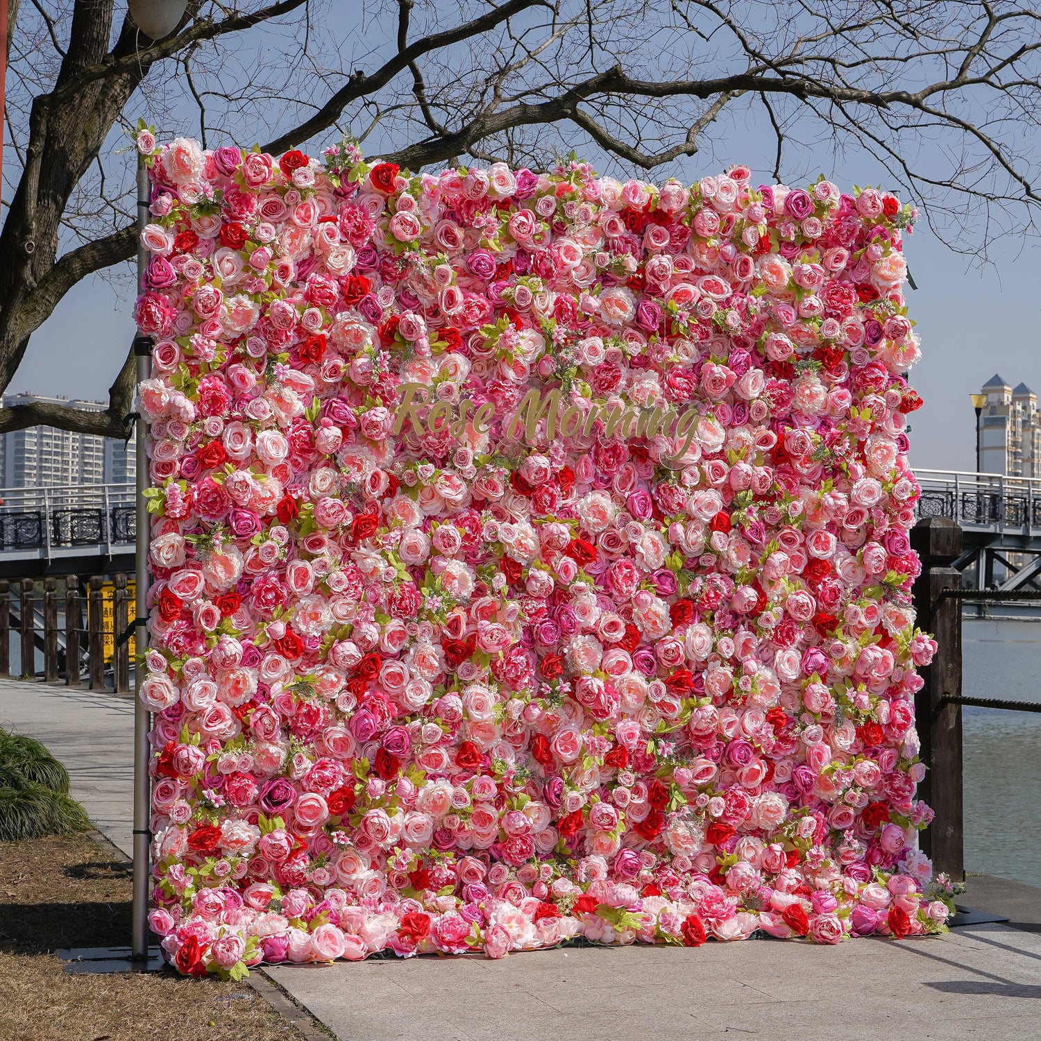 Twins:5D Fabric Artificial rolling up curtain flower wall