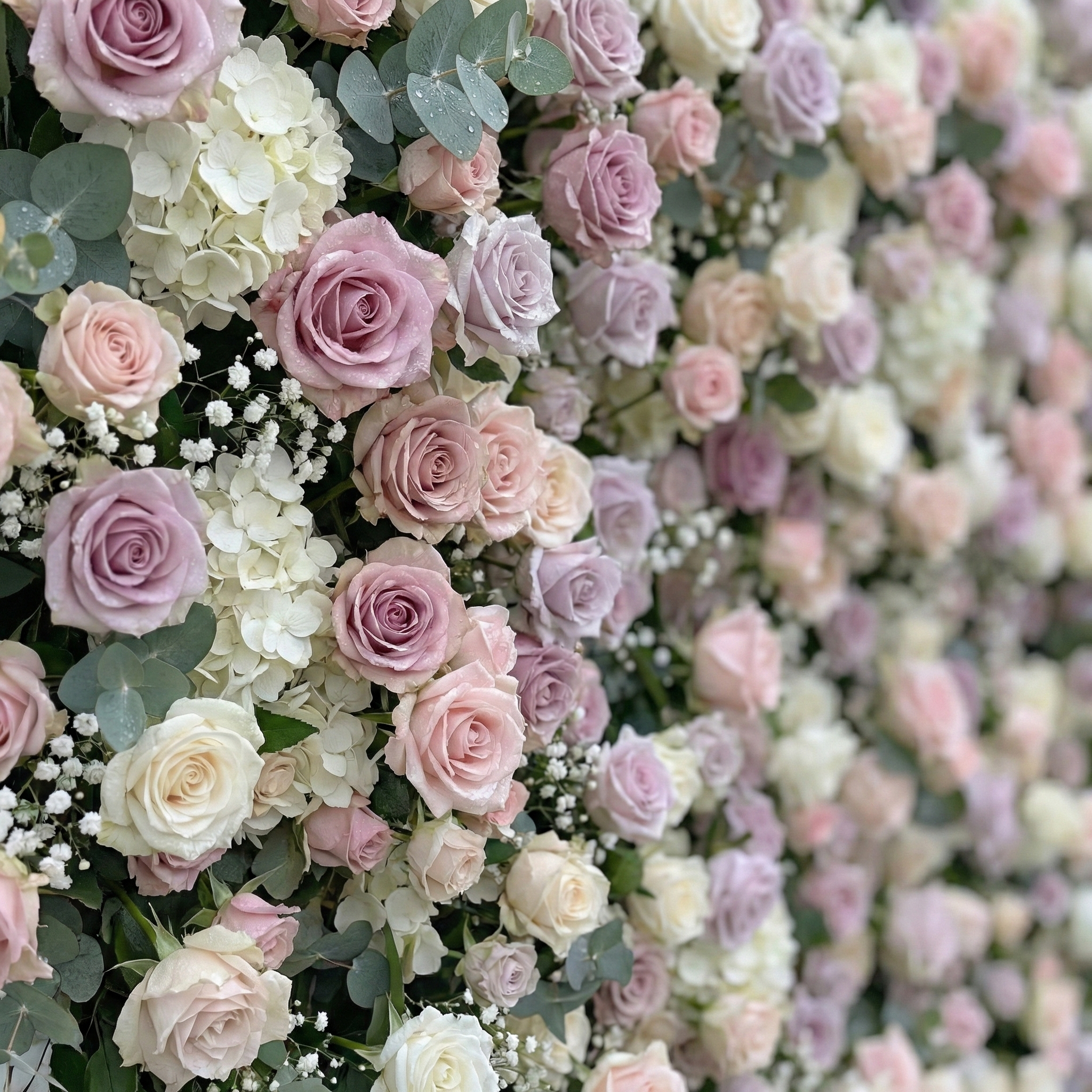 Vireo: 5D Lavender Floral & Baby’s Breath Silk Wall Roll-Up Fabric Backdrop for Garden Weddings & Elegant Ceremonies