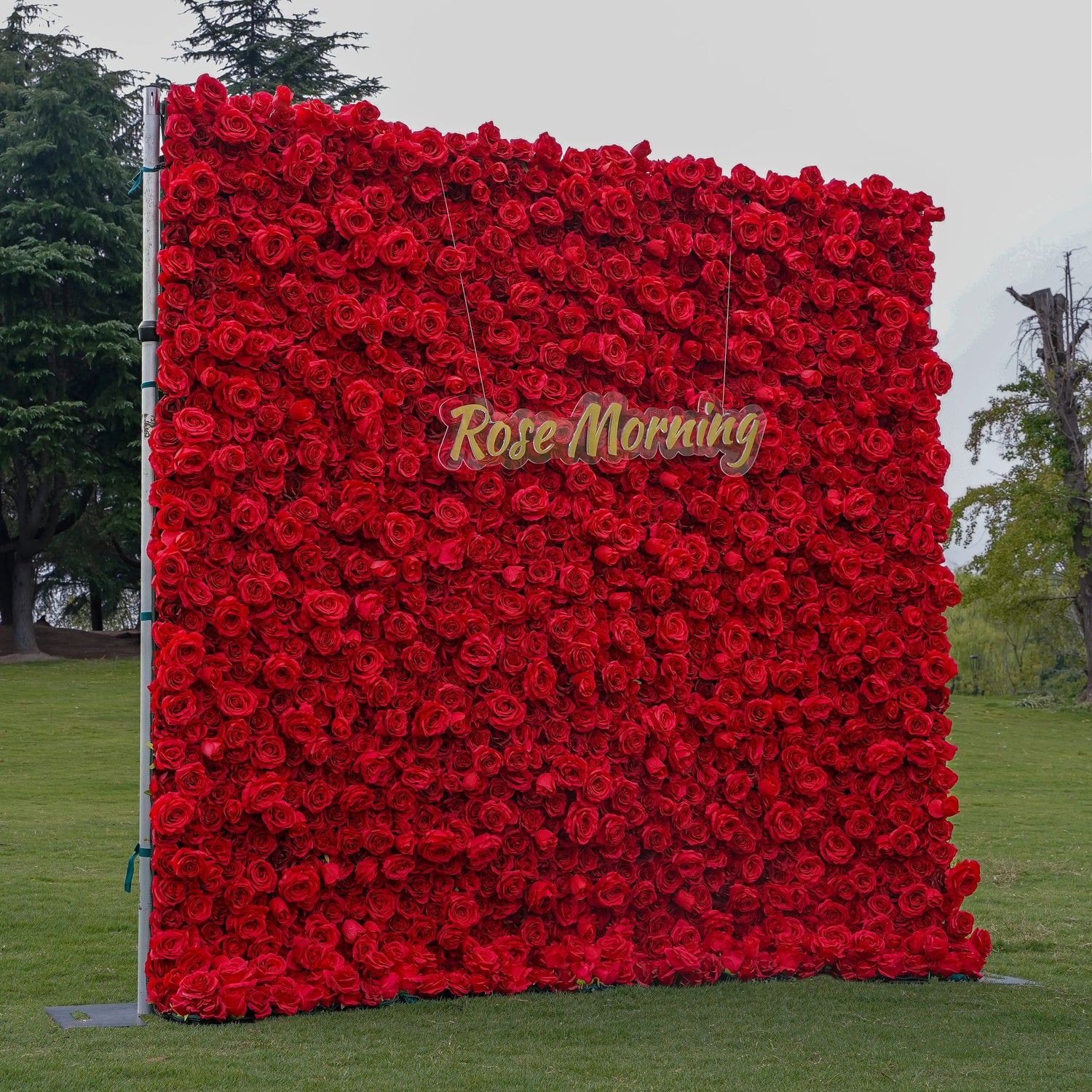 Yolanda:4D Fabric Artificial rolling up curtain flower wall