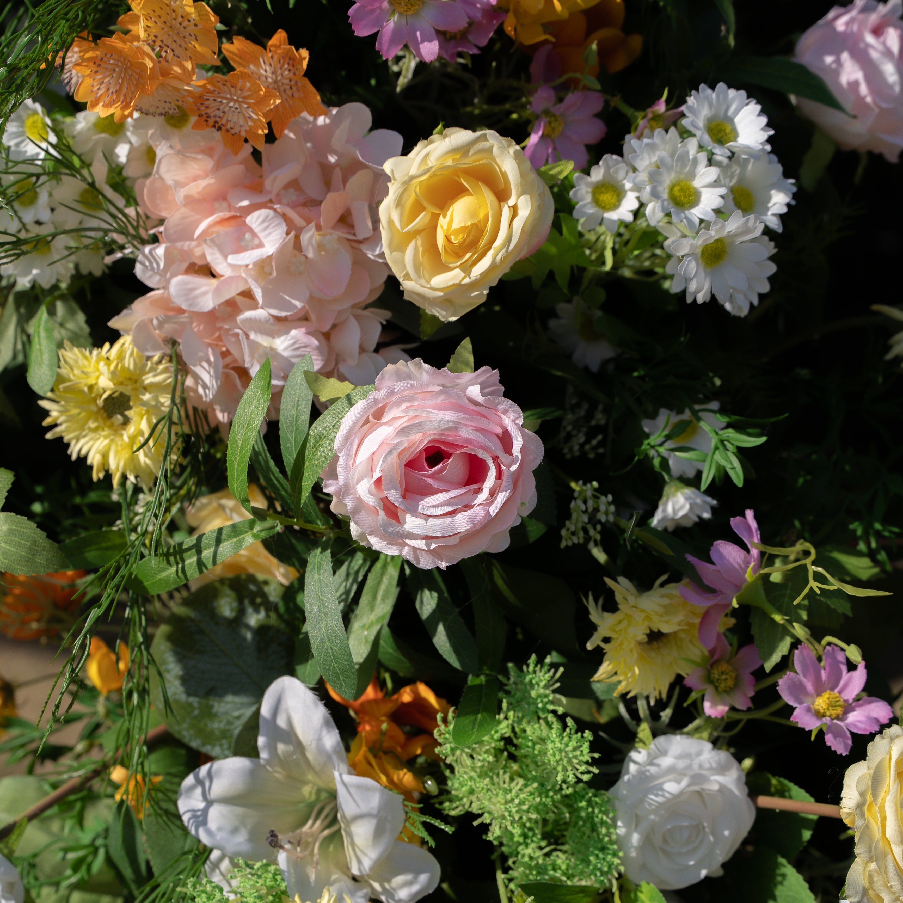 Aglaia: Wedding Party Background Floral Arch Decoration (Including Frame)