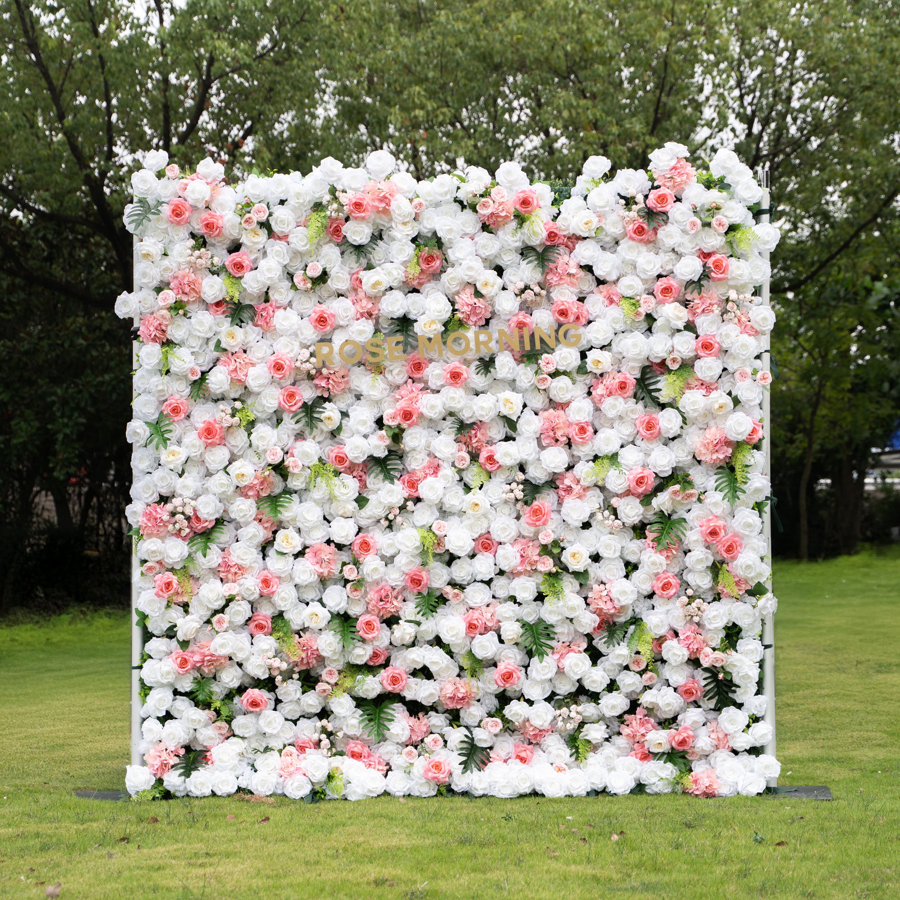 Alissa:5D Fabric Artificial rolling up curtain flower wall