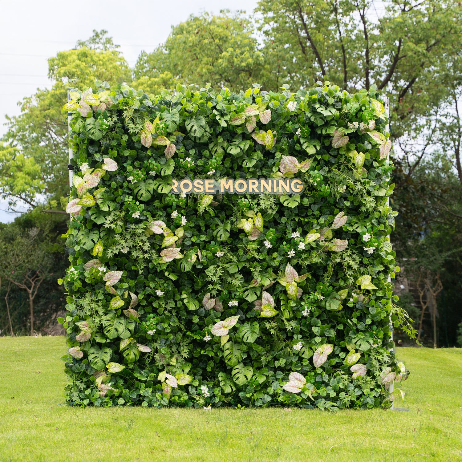 Aura:4D Fabric Artificial rolling up curtain flower wall