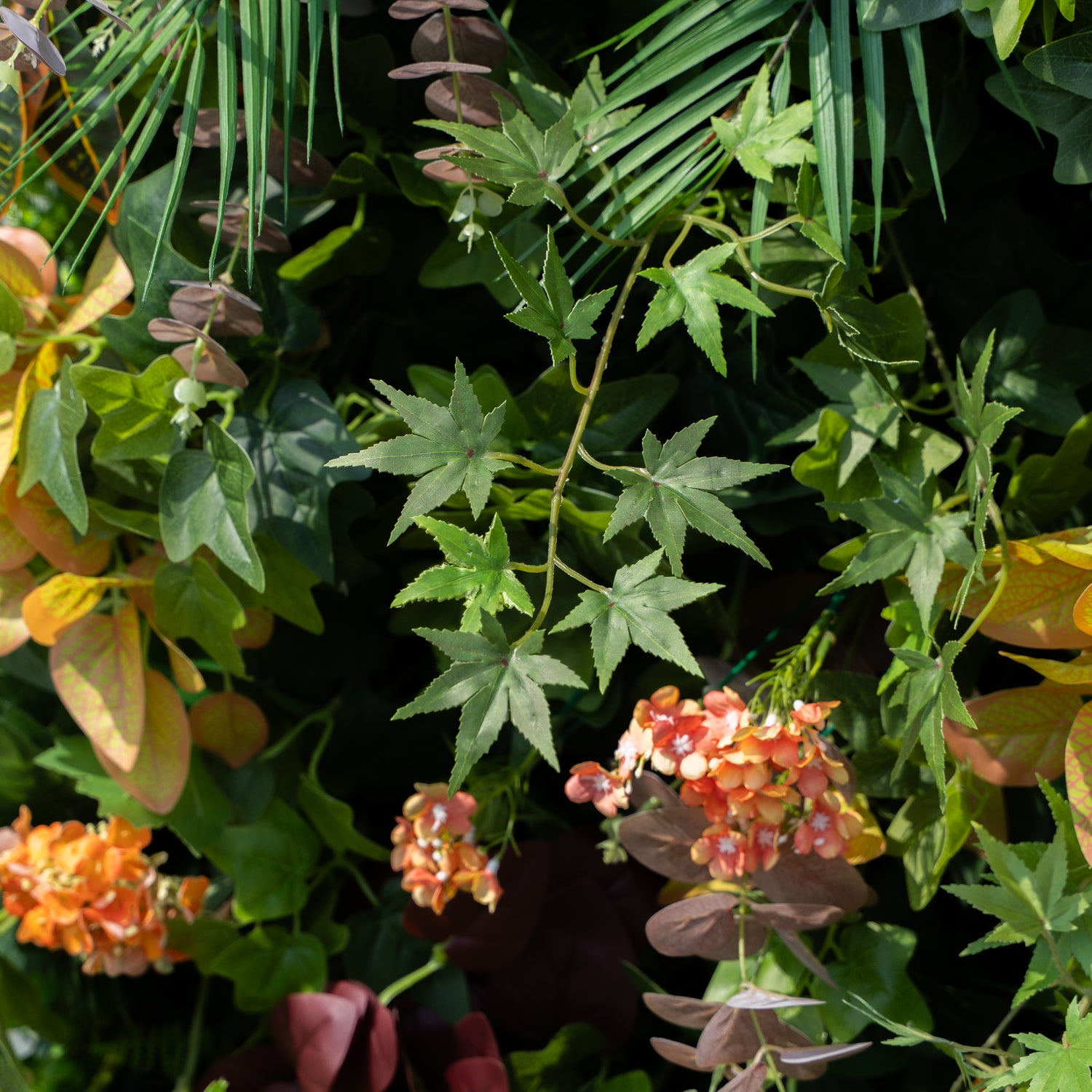 Berenice:4D Fabric Artificial rolling up curtain flower wall