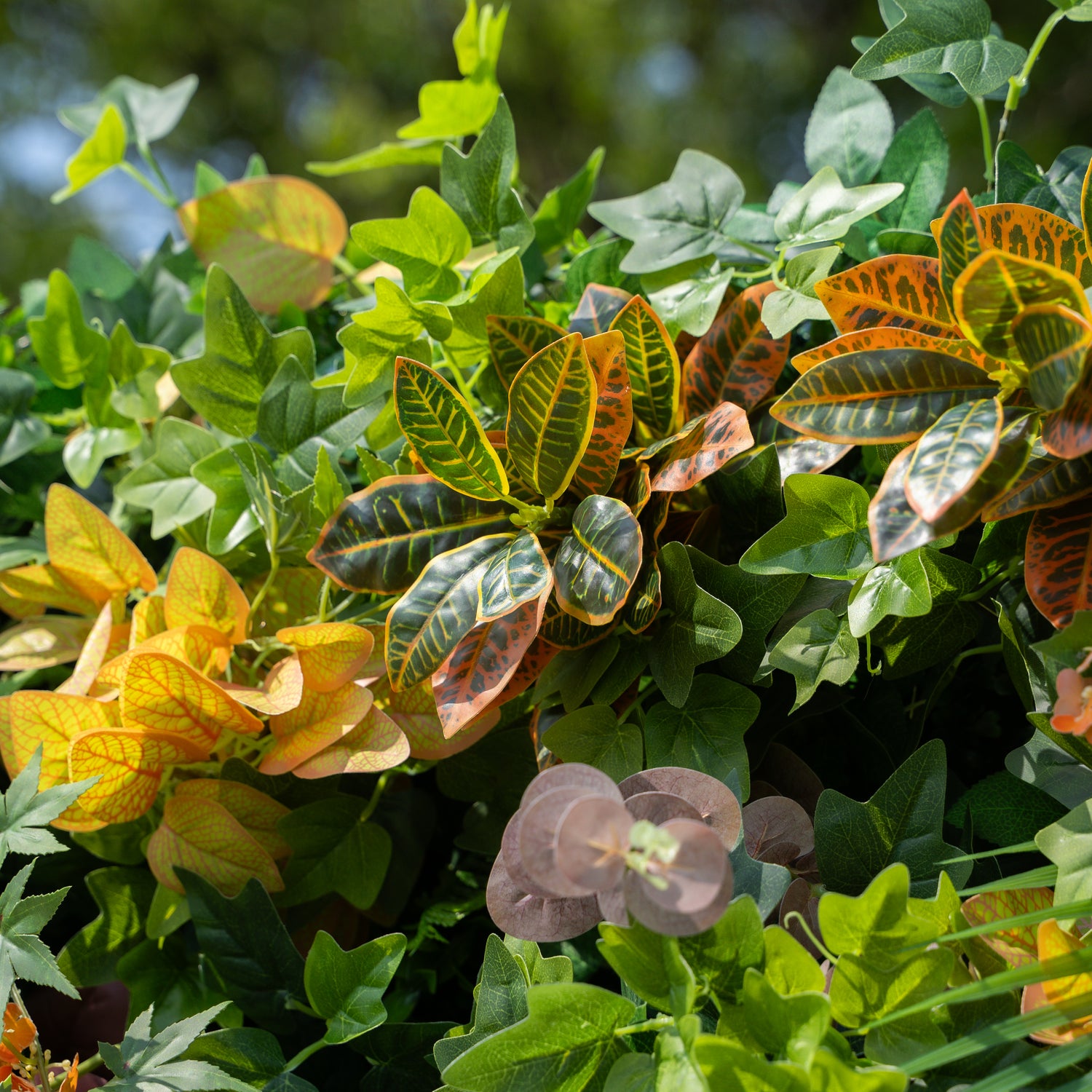 Berenice:4D Fabric Artificial rolling up curtain flower wall