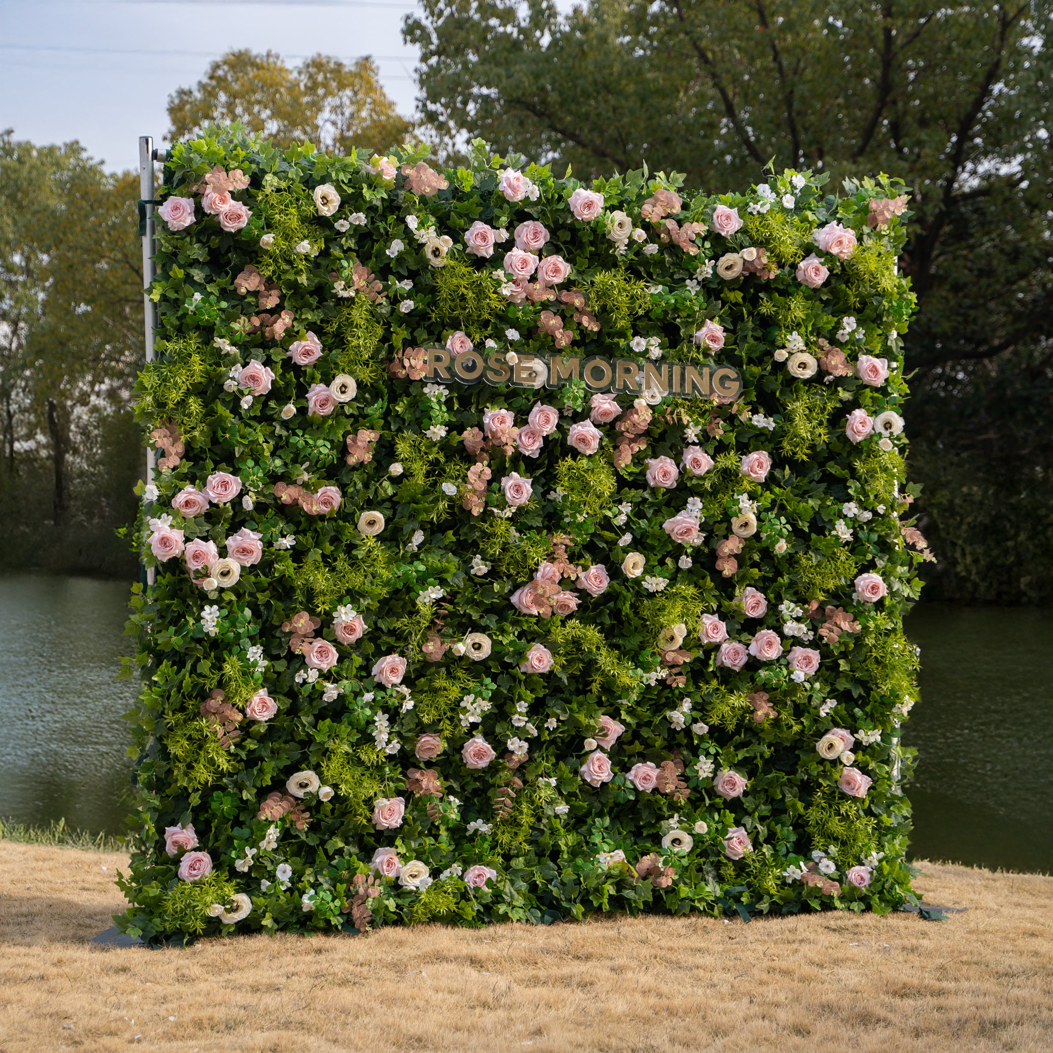 Bettina:4D Fabric Artificial rolling up curtain flower wall