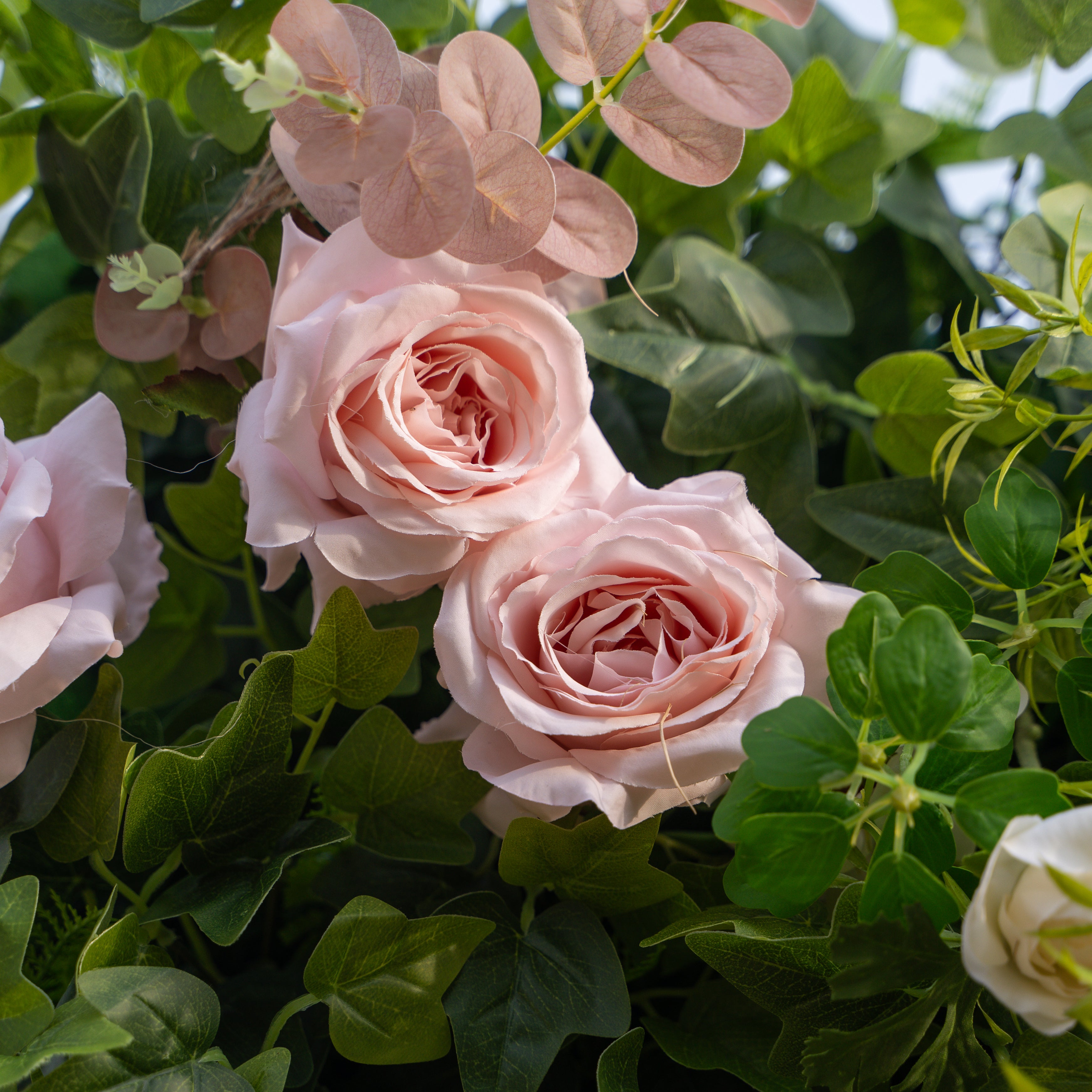 Bettina:4D Fabric Artificial rolling up curtain flower wall