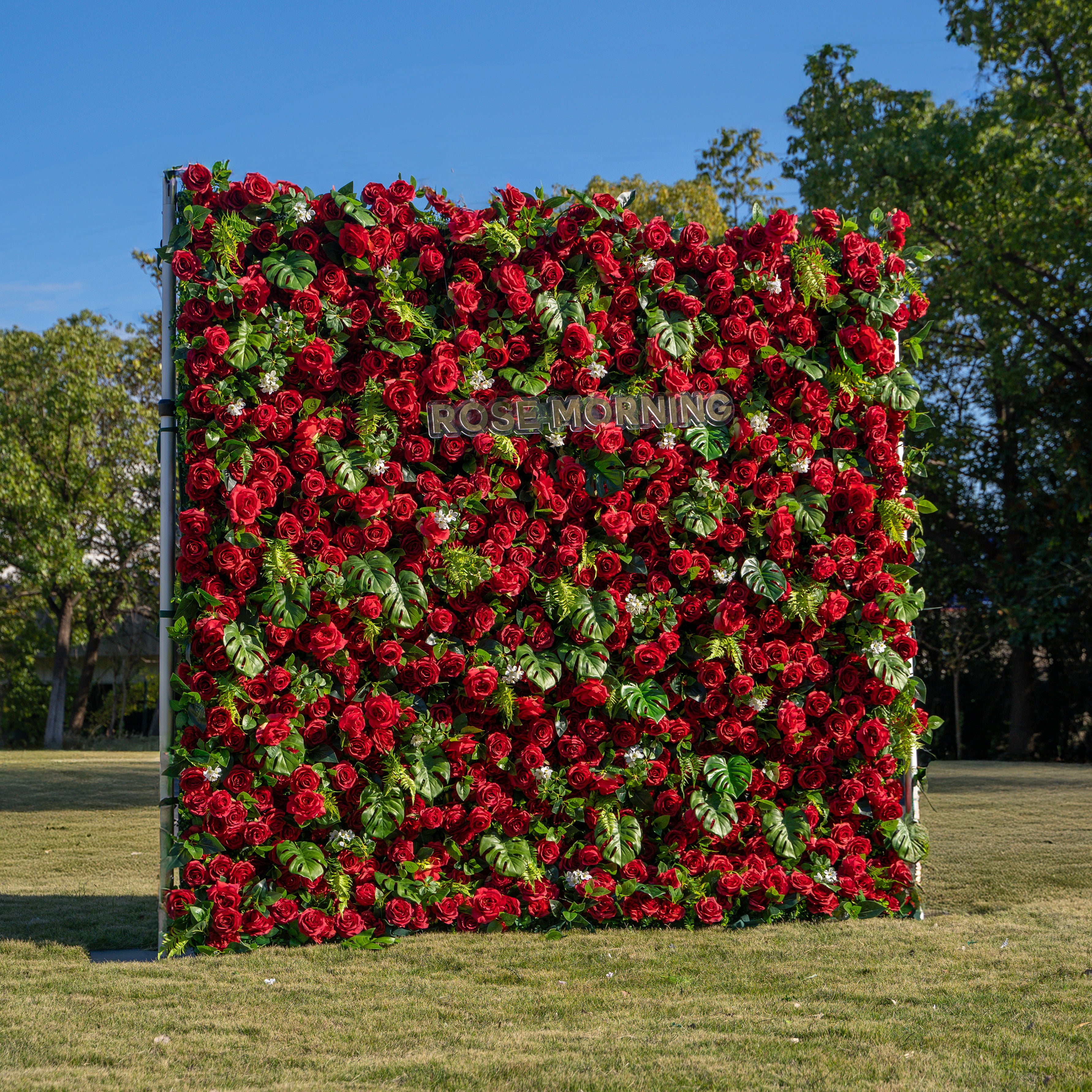 Blanca:5D Fabric Artificial rolling up curtain flower wall